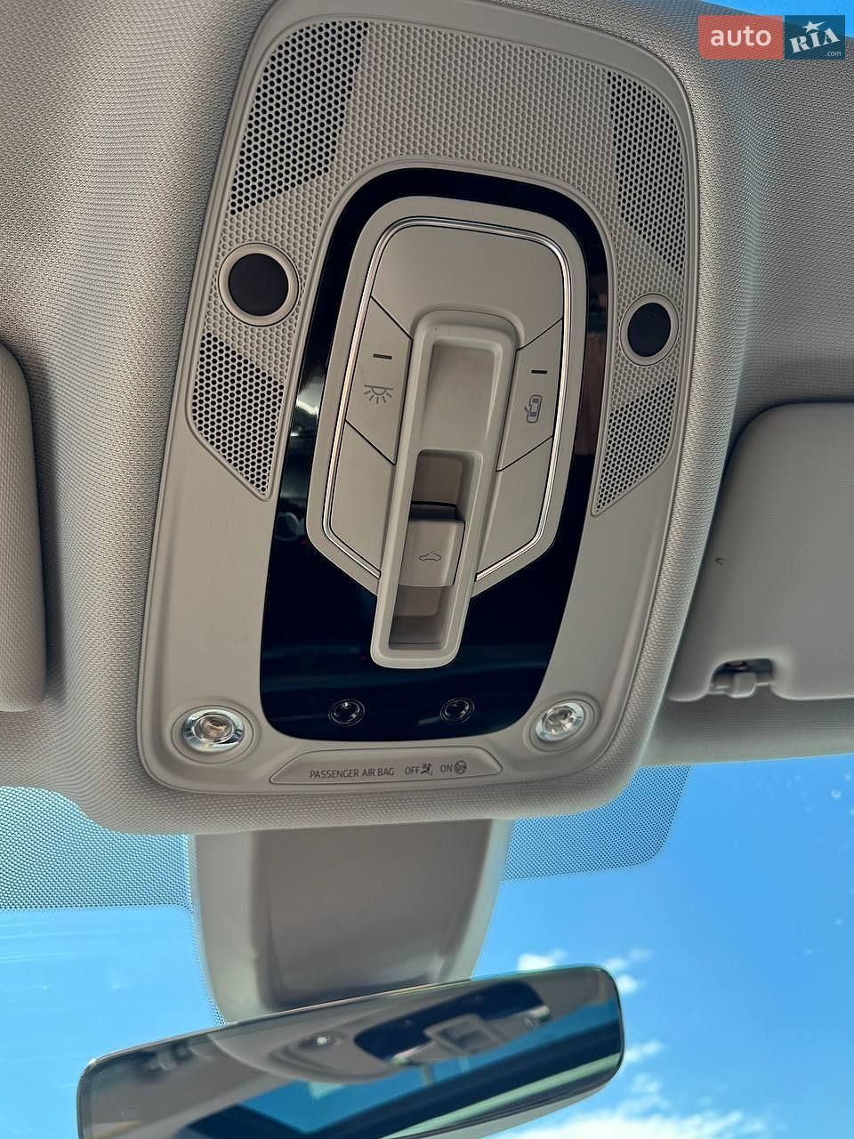 Audi A4 2018 VIN WAUZZZF42JA177802 фото оголошення 13 з 14