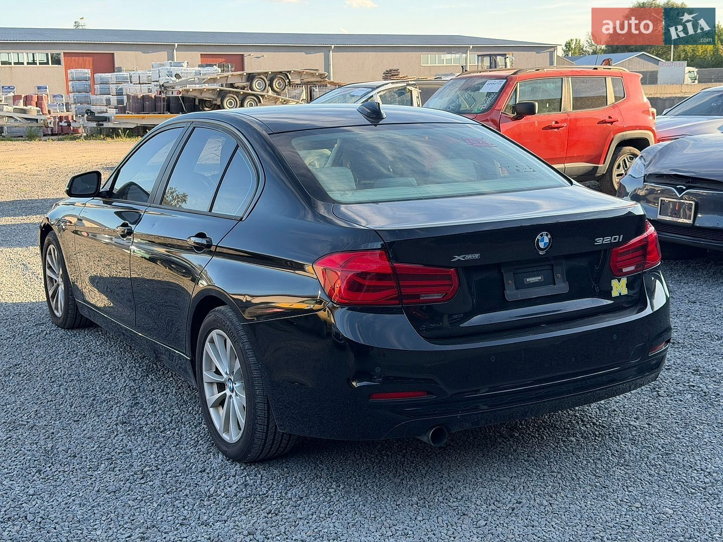 BMW 3 Series 2015 VIN WBA8A3C5XGK688965 фото оголошення 4 з 10