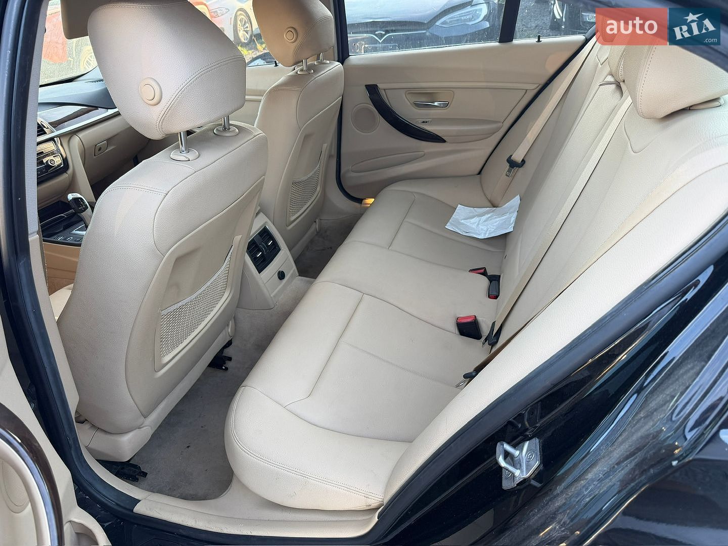 BMW 3 Series 2015 VIN WBA8A3C5XGK688965 фото оголошення 7 з 10