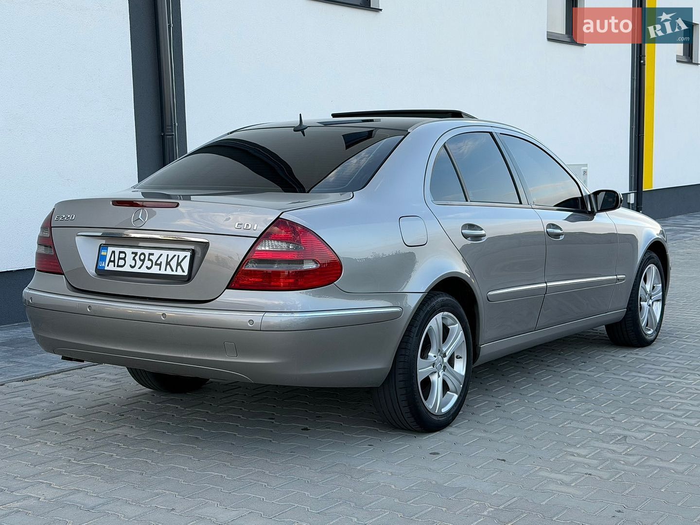 Mercedes-Benz E-Class 2003 VIN WDB2110061A248215 фото оголошення 5 з 41