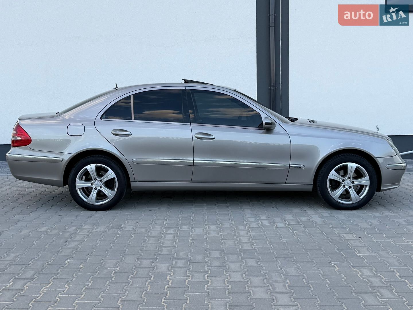 Mercedes-Benz E-Class 2003 VIN WDB2110061A248215 фото оголошення 6 з 41