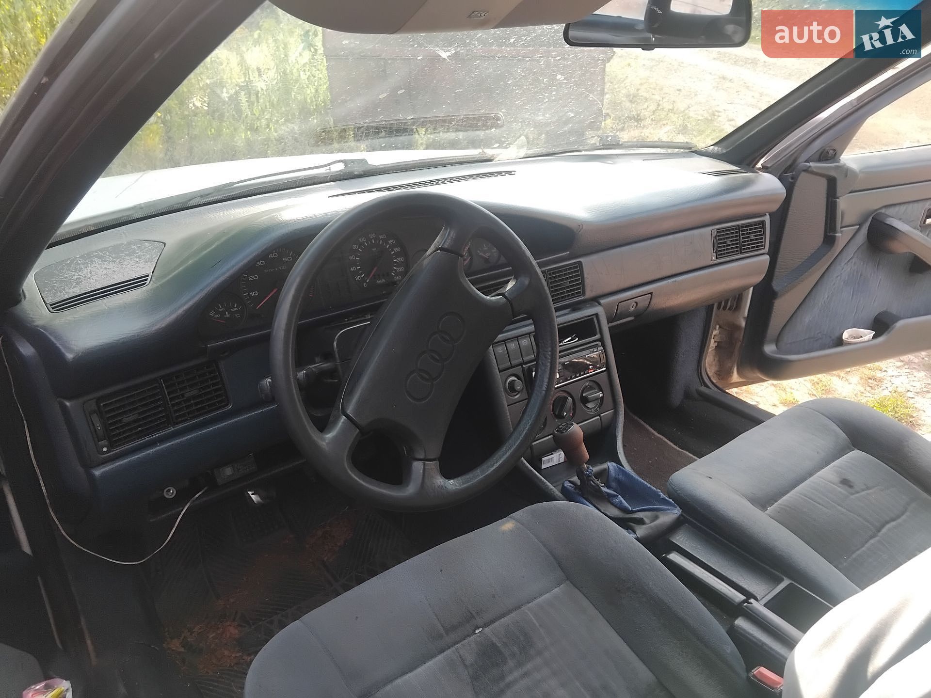 Audi 100 1987 VIN WAUZZZ44ZHA015743 фото оголошення 4 з 7