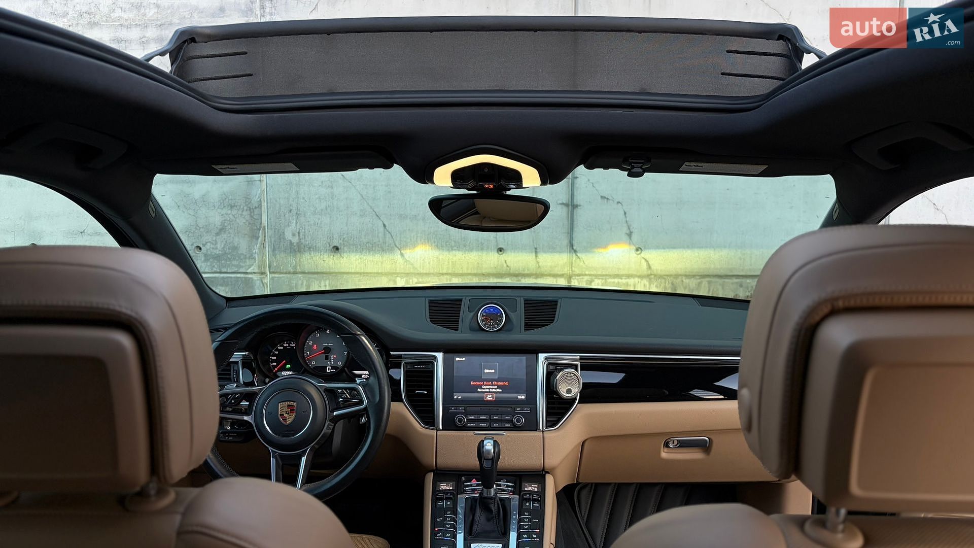 Porsche Macan 2017 VIN WP1AB2A50HLB20653 фото оголошення 11 з 31