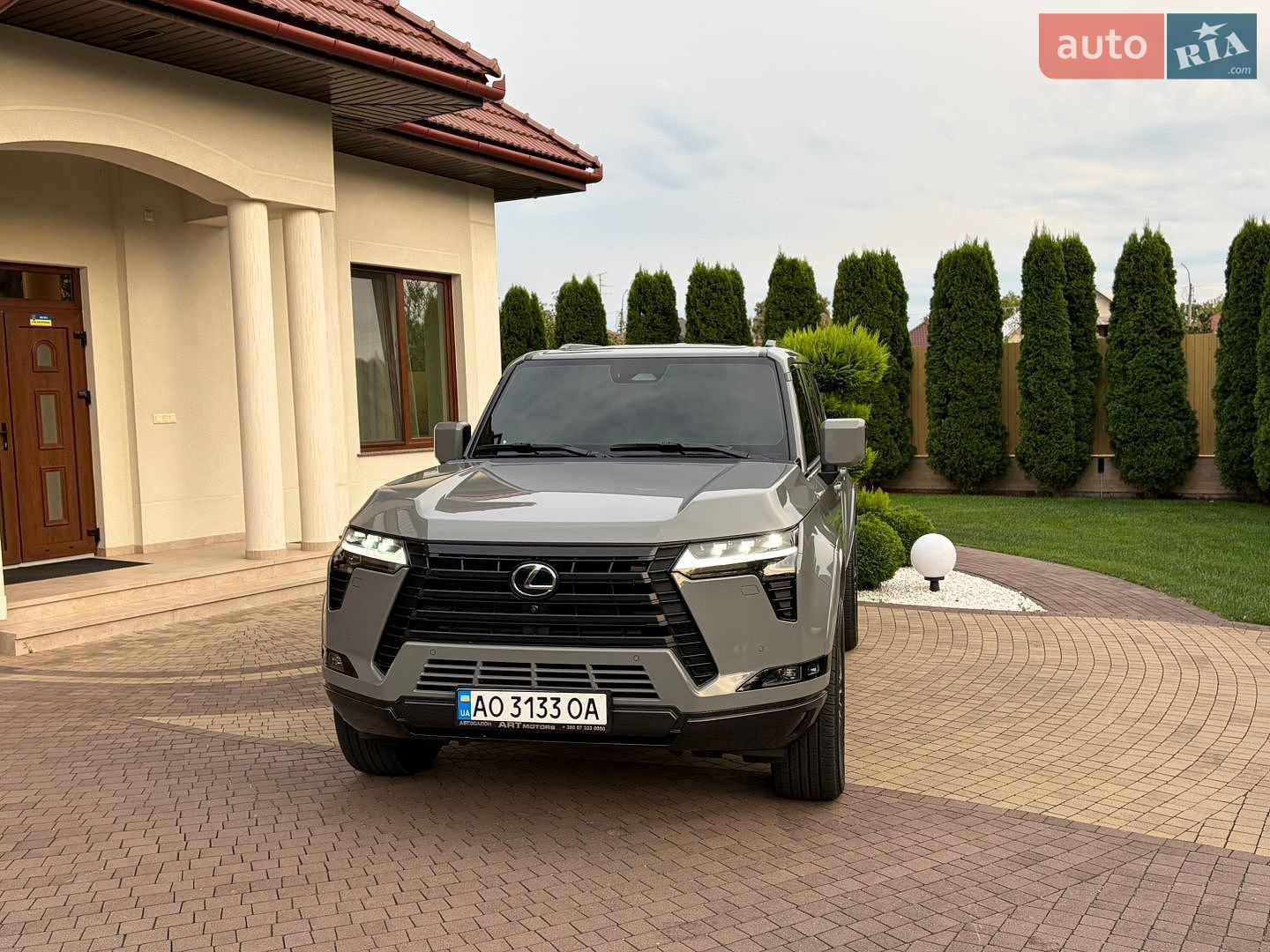 Lexus GX 2024 VIN JTJTBDDX705027072 фото оголошення 12 з 204