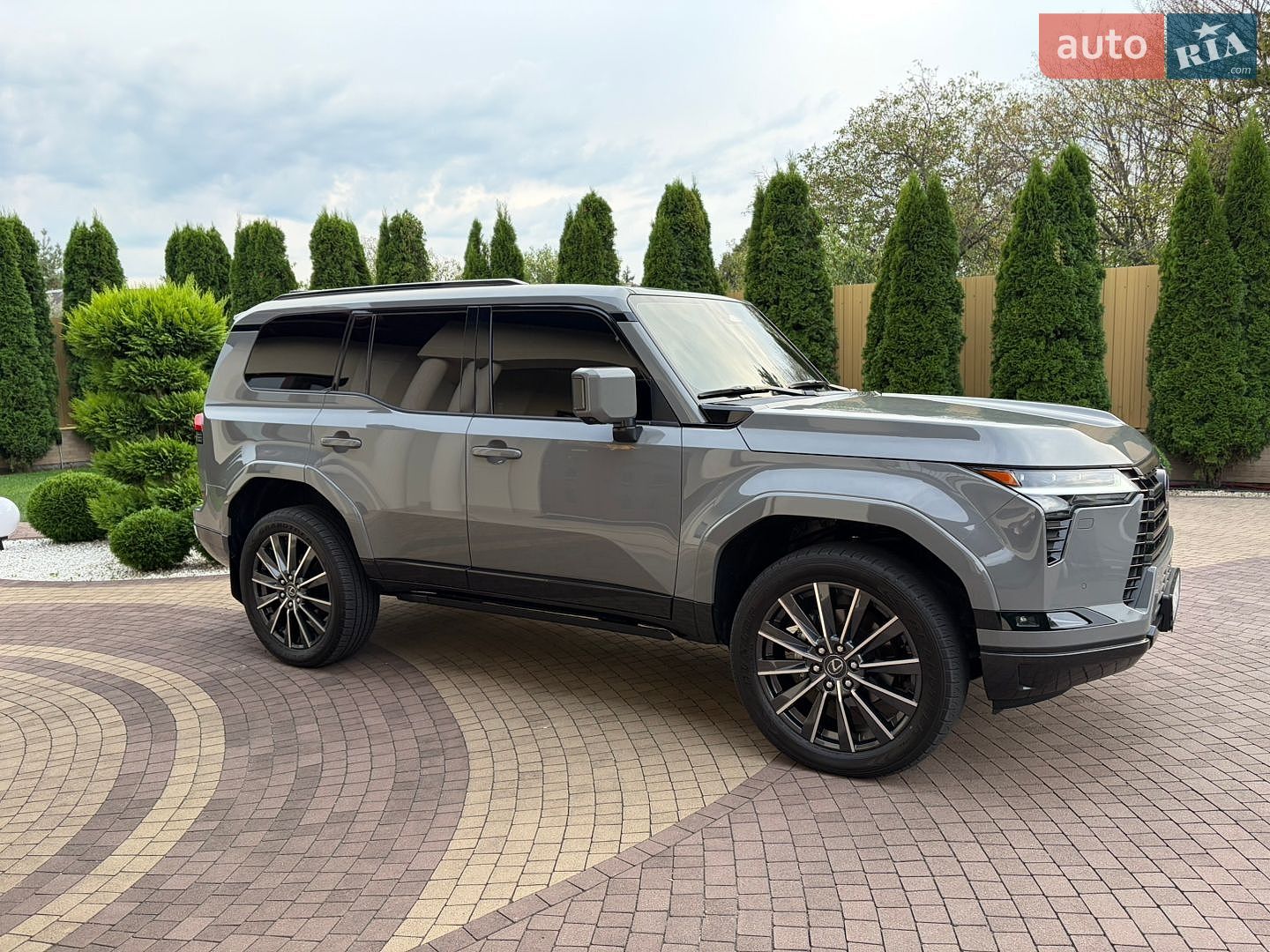 Lexus GX 2024 VIN JTJTBDDX705027072 фото оголошення 85 з 204