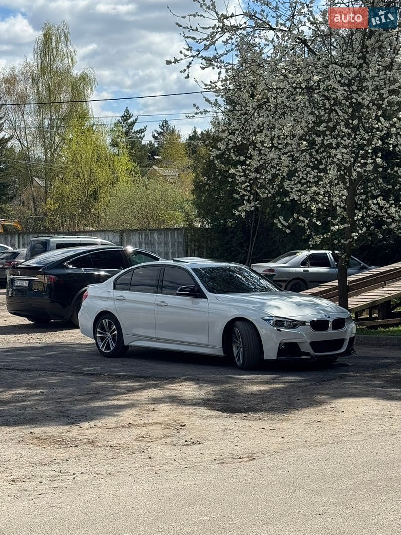 BMW 3 Series 2015 VIN WBA8E3G59GNT79288 фото оголошення 5 з 14