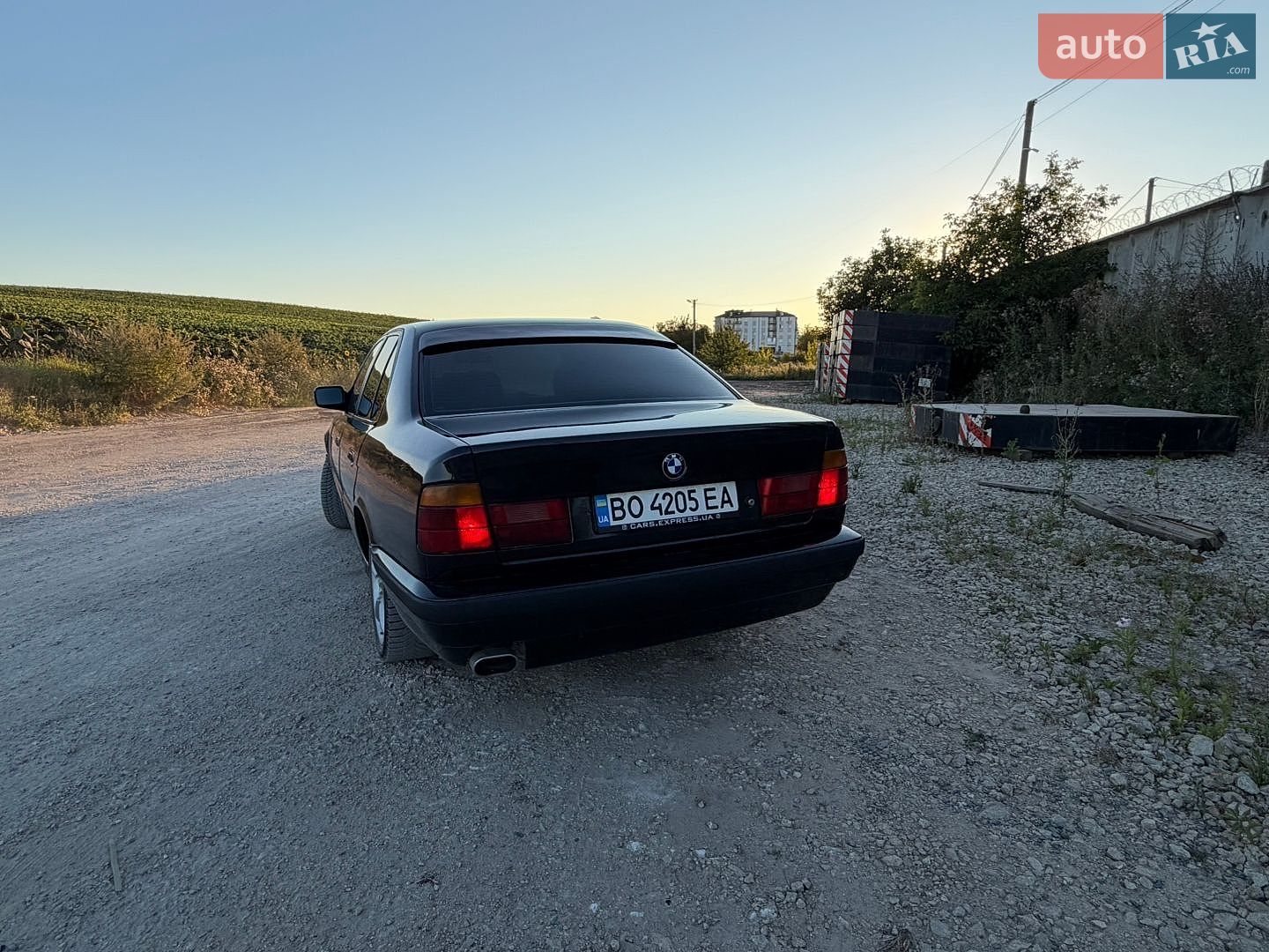 BMW 5 Series 1991 VIN WBAHB51010BD39394 фото оголошення 4 з 6
