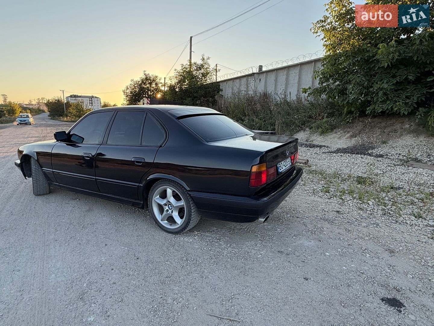 BMW 5 Series 1991 VIN WBAHB51010BD39394 фото оголошення 3 з 6
