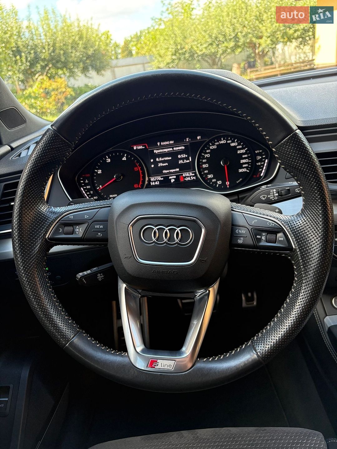 Audi Q5 2017 VIN WAUZZZFY1H2029342 фото оголошення 21 з 26