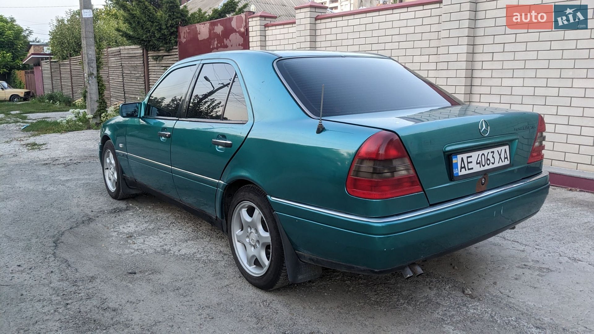 Mercedes-Benz C-Class 1997 VIN WDB2020201A496167 фото оголошення 6 з 16