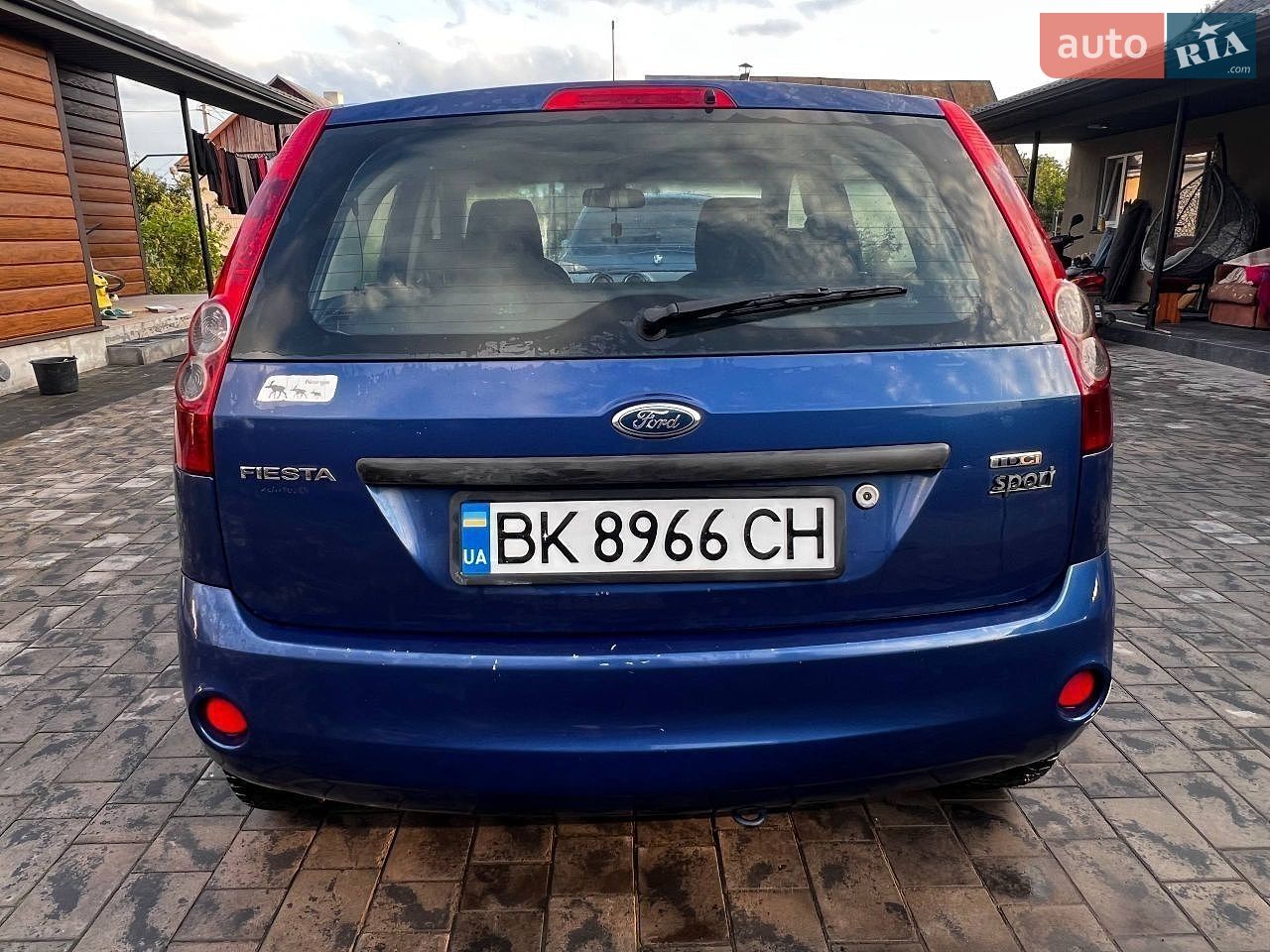Ford Fiesta 2007 VIN WF0HXXWPJH7C58274 фото оголошення 2 з 12
