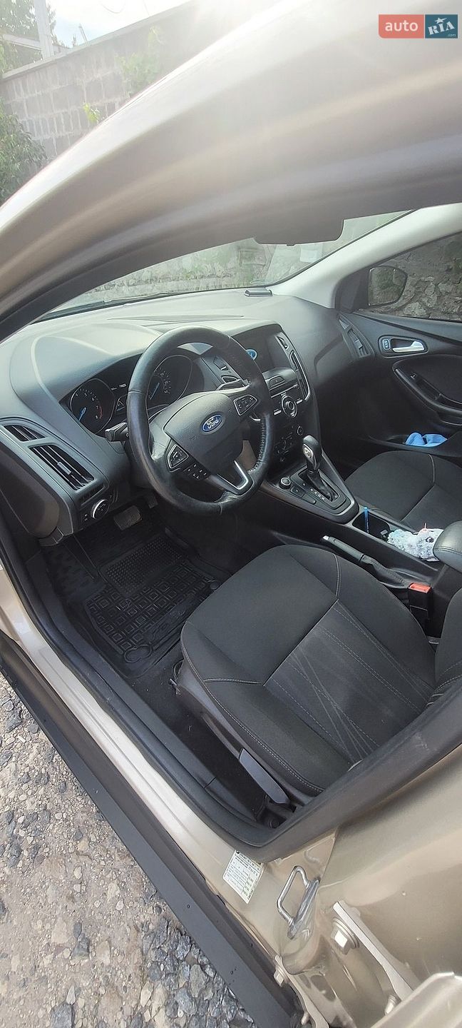 Ford Focus 2017 VIN 1FADP3H25HL298789 фото оголошення 9 з 17