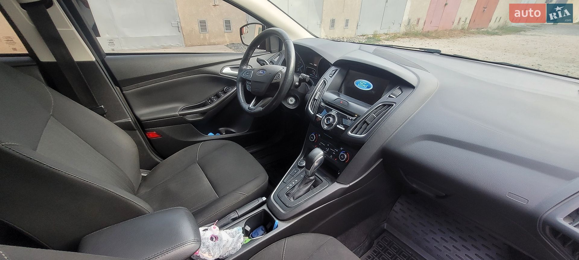 Ford Focus 2017 VIN 1FADP3H25HL298789 фото оголошення 14 з 17