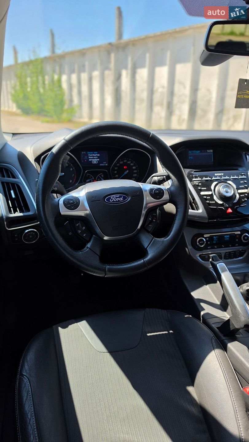 Ford Focus 2011 VIN WF0KXXGCBKBK66383 фото оголошення 17 з 34