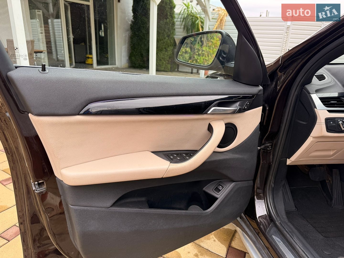BMW X1 2019 VIN WBXJG7C00L5P57558 фото оголошення 16 з 28