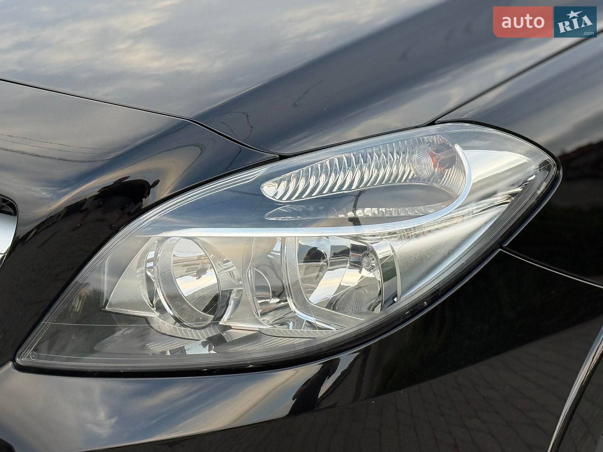 Mercedes-Benz B-Class 2015 VIN WDD2428901J007163 фото оголошення 8 з 83