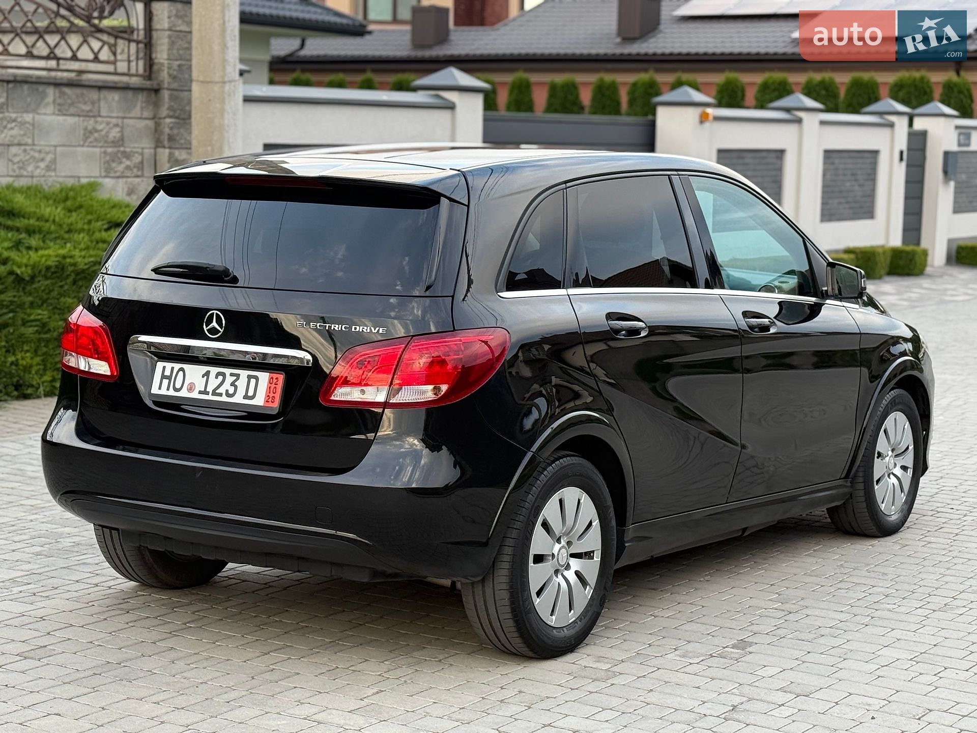 Mercedes-Benz B-Class 2015 VIN WDD2428901J007163 фото оголошення 16 з 83