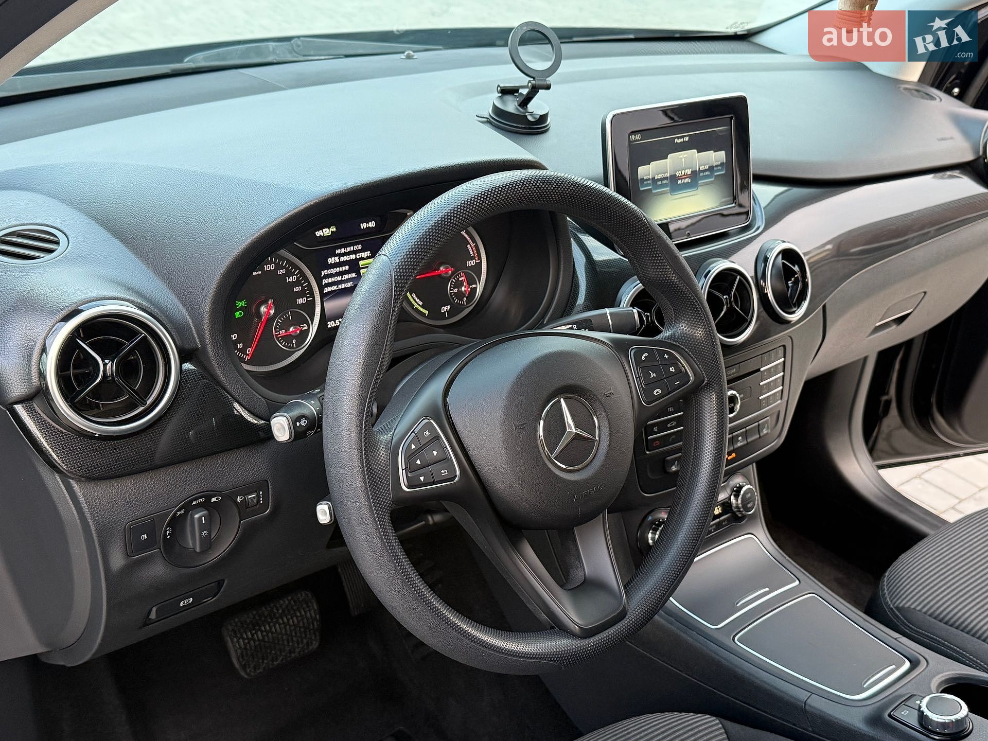 Mercedes-Benz B-Class 2015 VIN WDD2428901J007163 фото оголошення 34 з 83