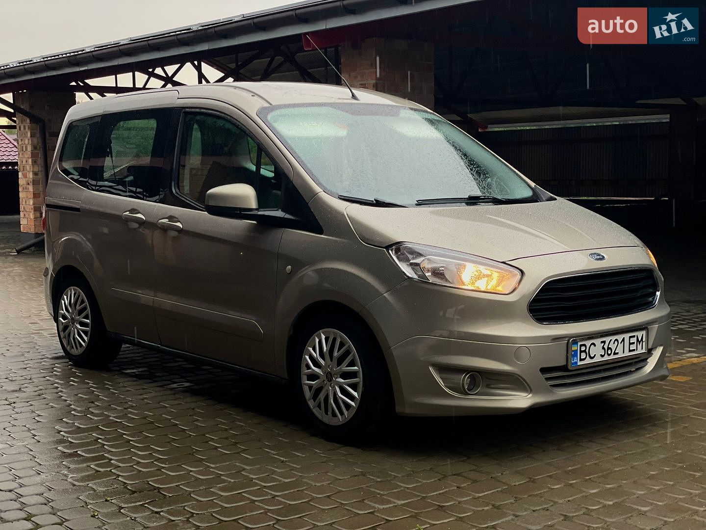 Ford Tourneo Courier 2015 VIN WF0LXXTACLFE59611 фото оголошення 7 з 40