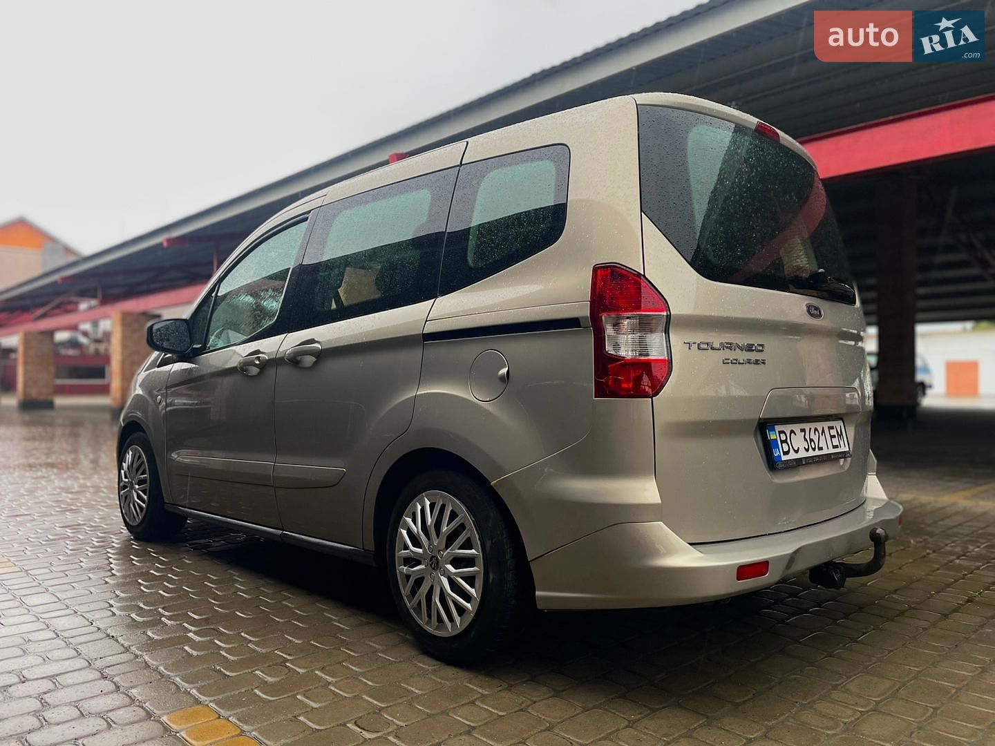 Ford Tourneo Courier 2015 VIN WF0LXXTACLFE59611 фото оголошення 12 з 40