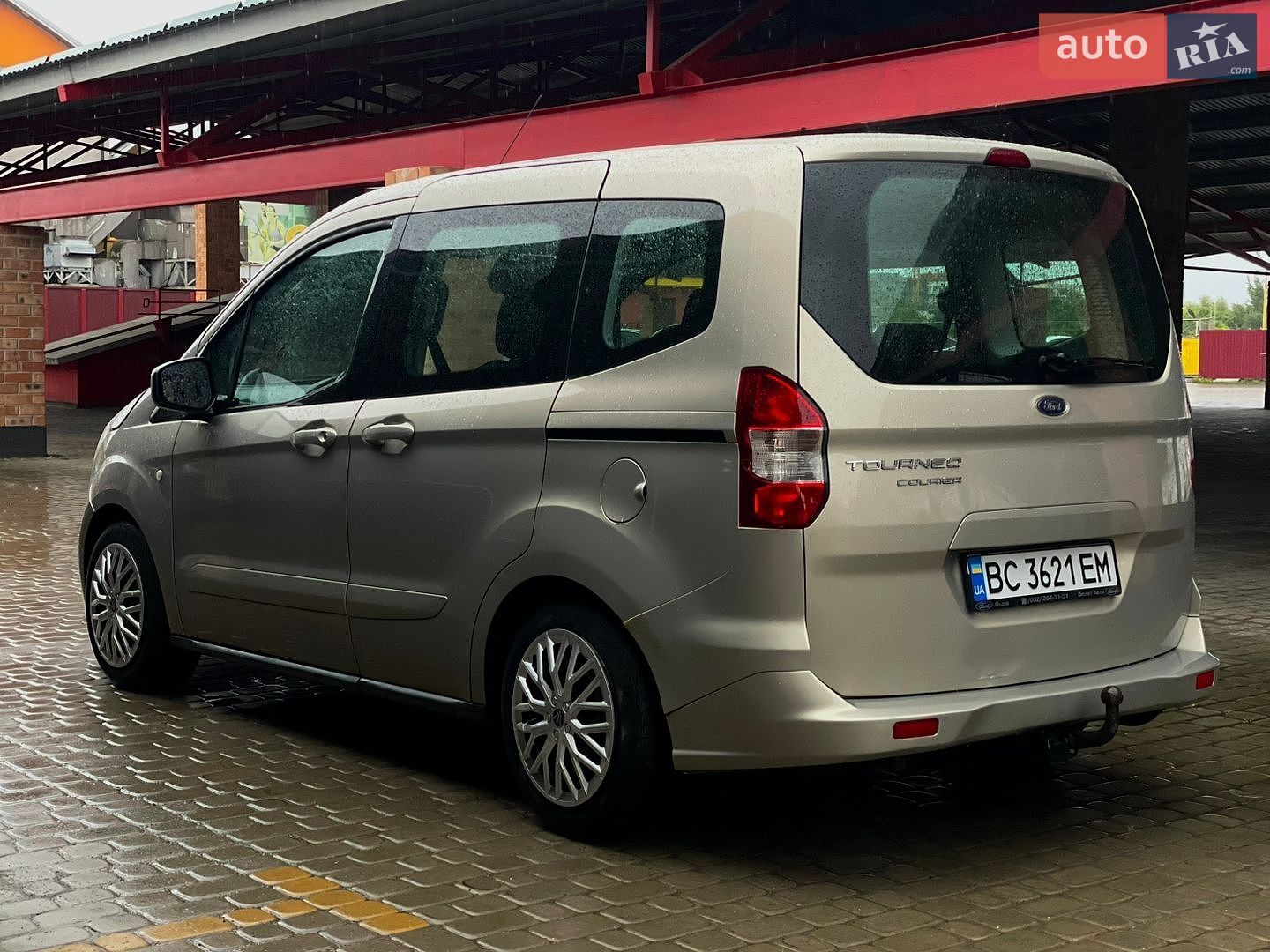 Ford Tourneo Courier 2015 VIN WF0LXXTACLFE59611 фото оголошення 13 з 40