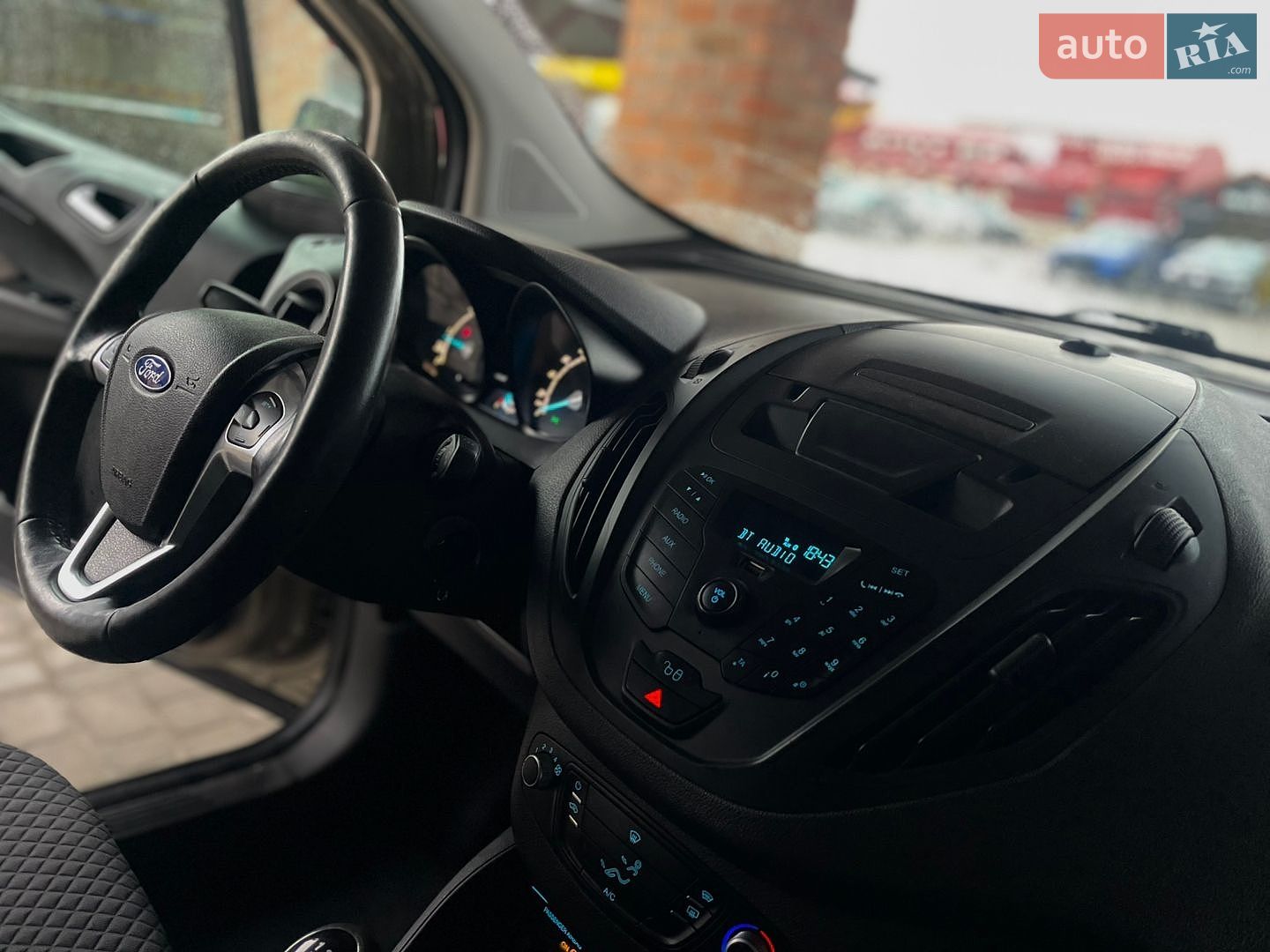 Ford Tourneo Courier 2015 VIN WF0LXXTACLFE59611 фото оголошення 23 з 40