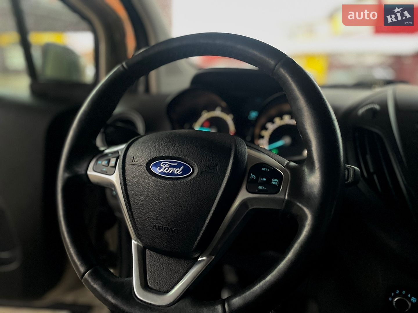 Ford Tourneo Courier 2015 VIN WF0LXXTACLFE59611 фото оголошення 25 з 40