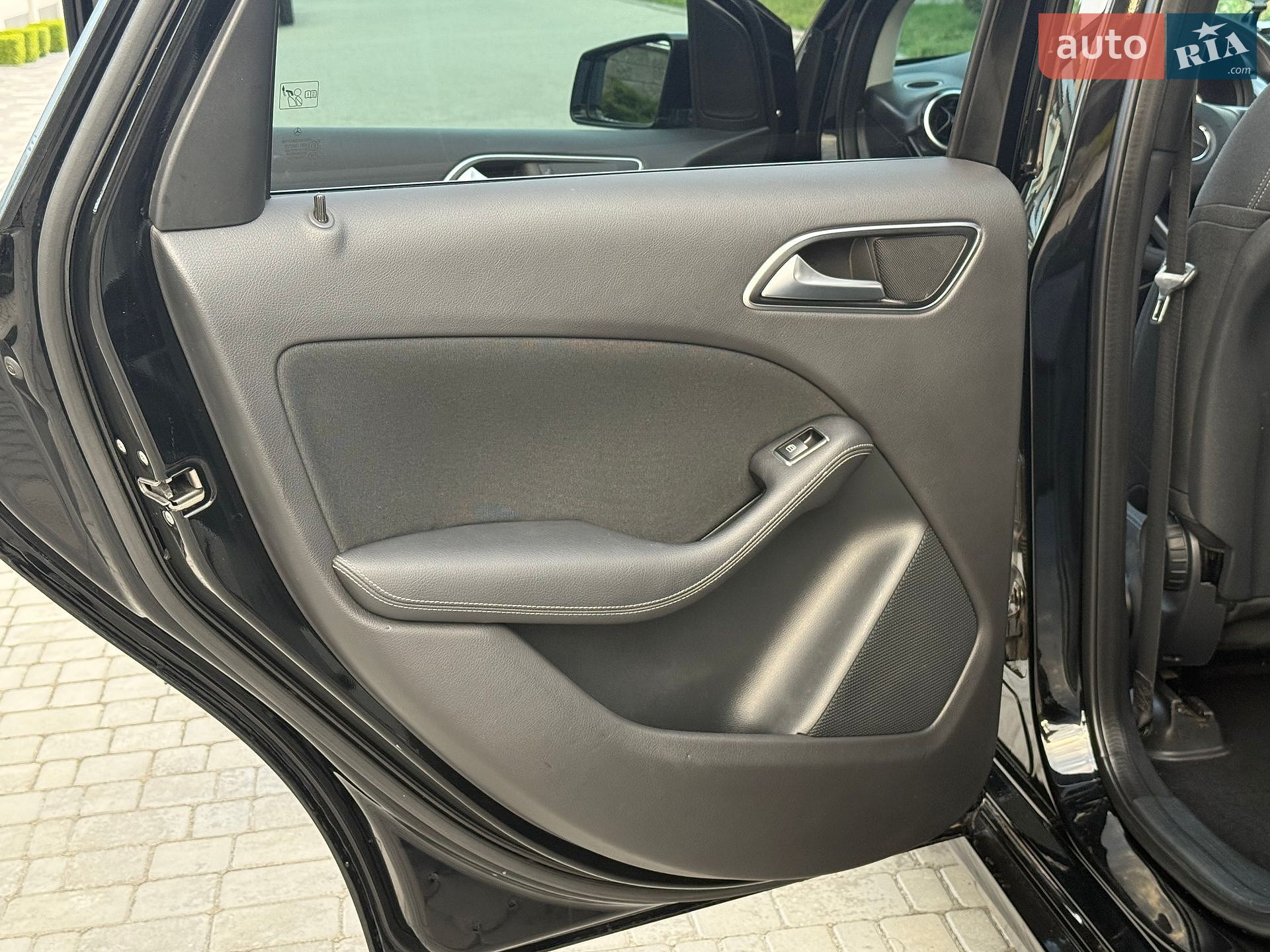 Mercedes-Benz B-Class 2015 VIN WDD2428901J007163 фото оголошення 49 з 83