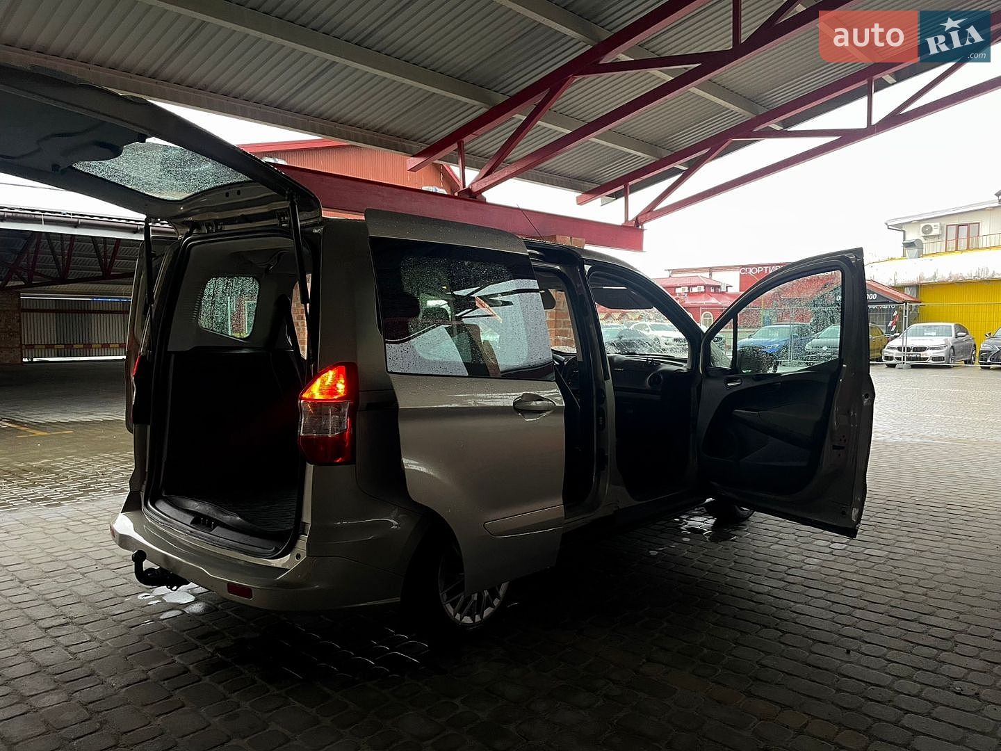 Ford Tourneo Courier 2015 VIN WF0LXXTACLFE59611 фото оголошення 39 з 40