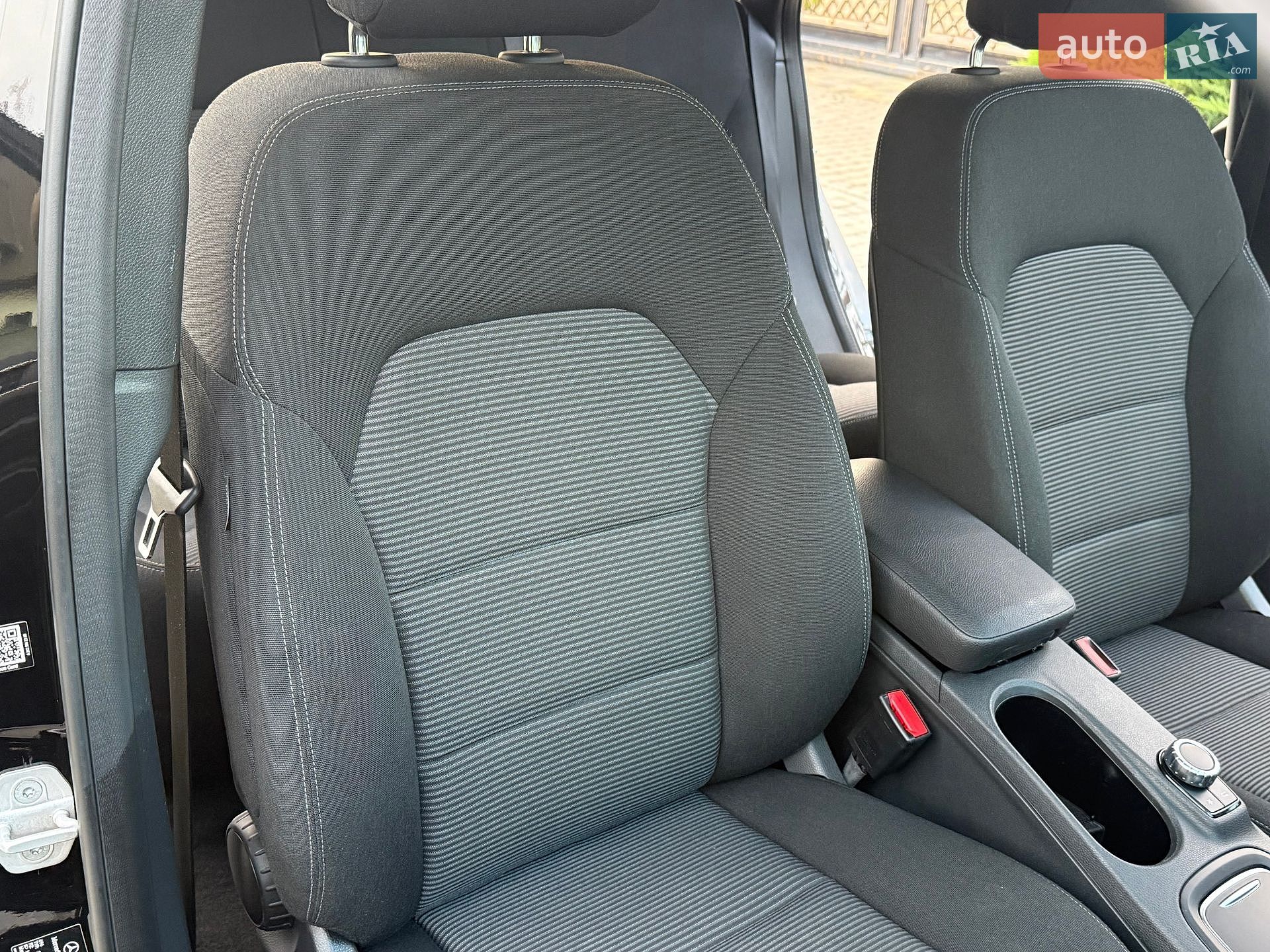 Mercedes-Benz B-Class 2015 VIN WDD2428901J007163 фото оголошення 57 з 83