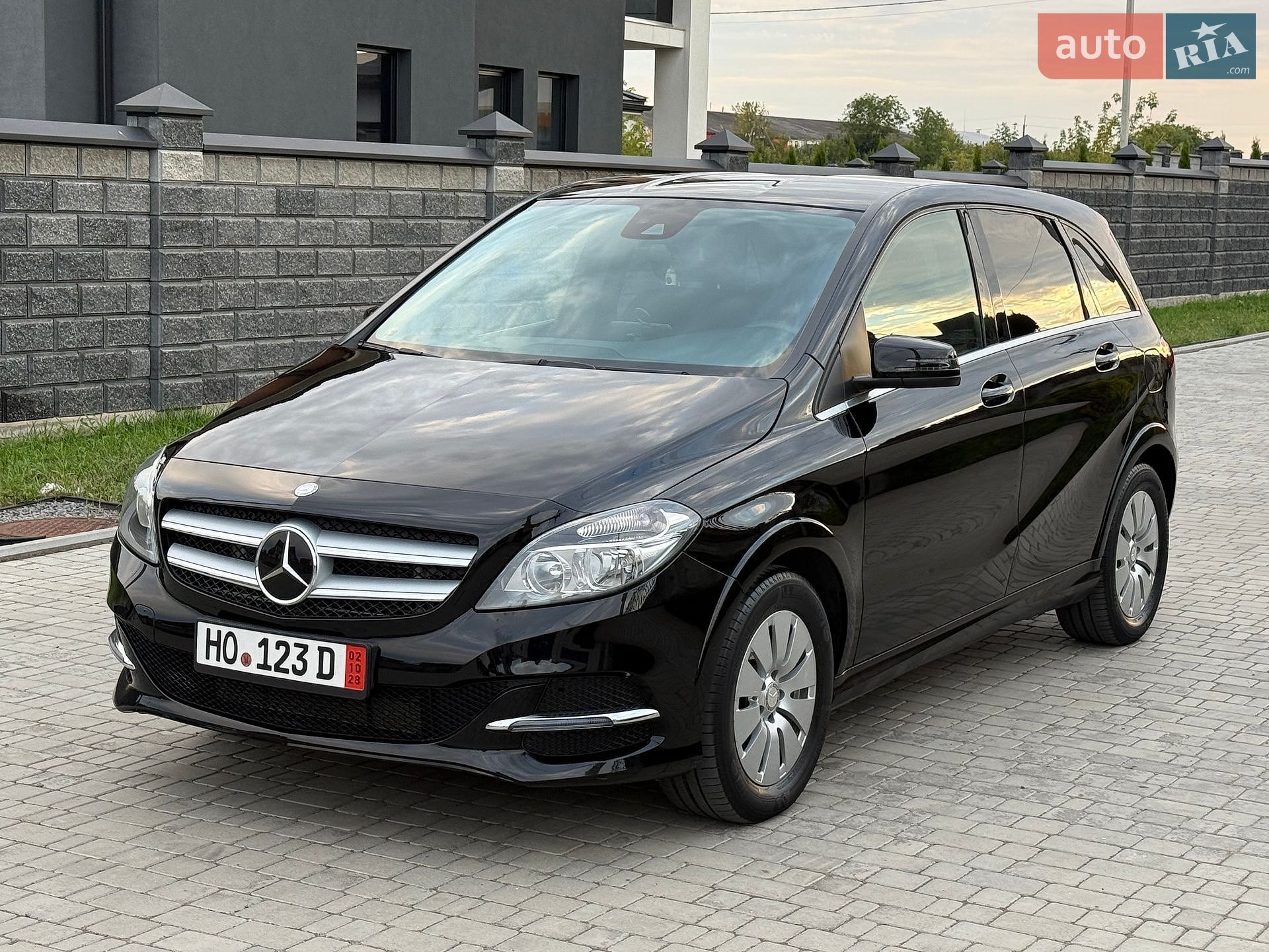 Mercedes-Benz B-Class 2015 VIN WDD2428901J007163 фото оголошення 78 з 83