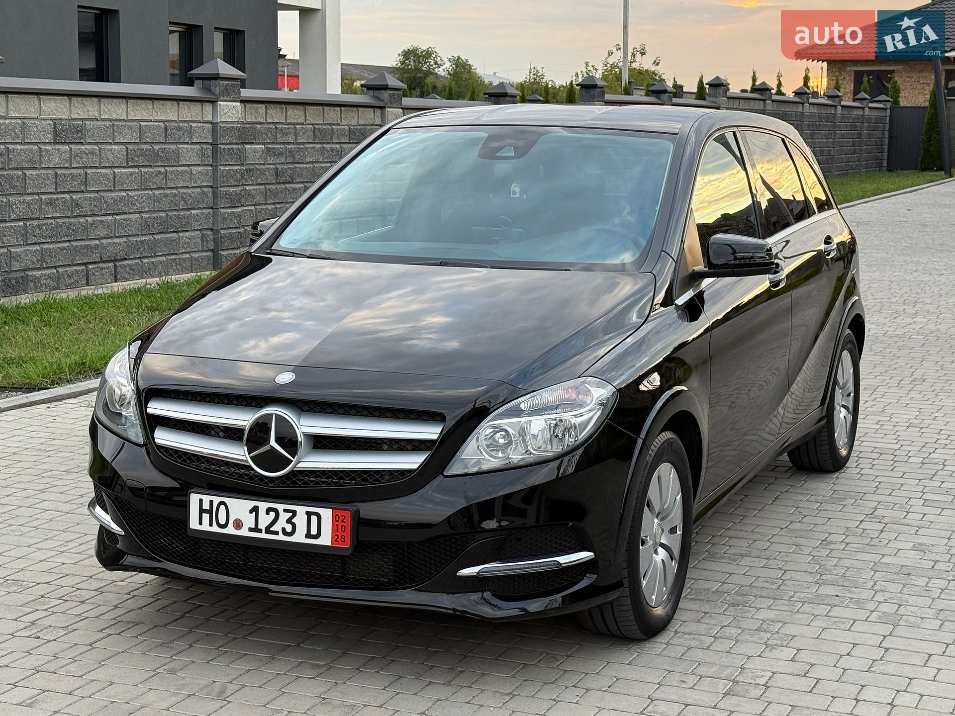 Mercedes-Benz B-Class 2015 VIN WDD2428901J007163 фото оголошення 79 з 83