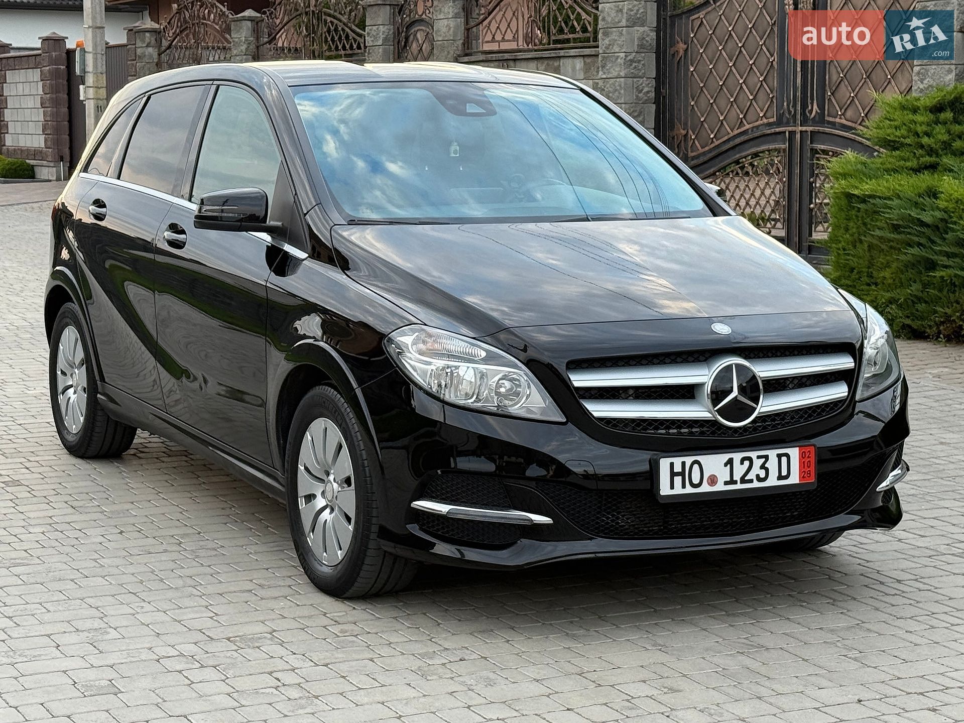 Mercedes-Benz B-Class 2015 VIN WDD2428901J007163 фото оголошення 82 з 83