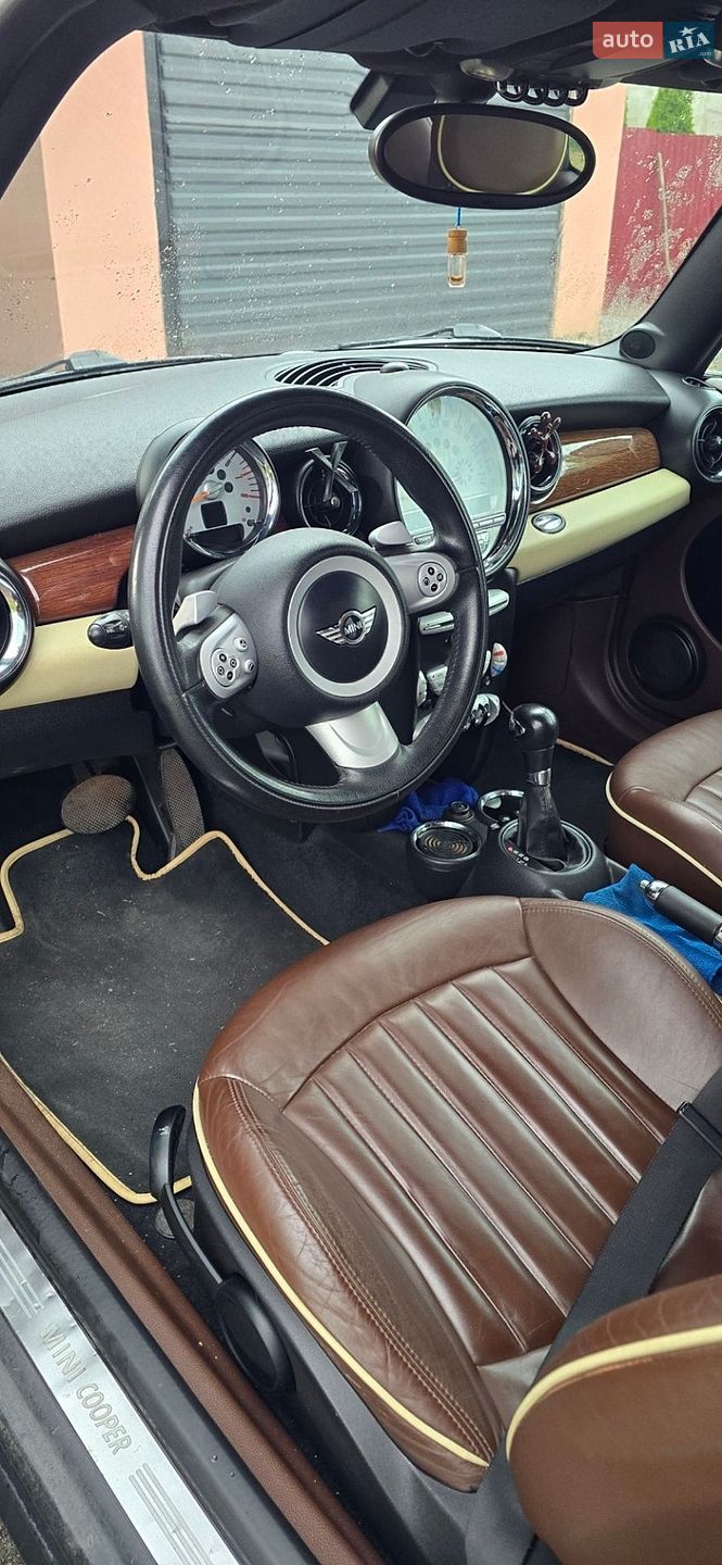 Mini Clubman 2007 VIN WMWML31050TN33014 фото оголошення 4 з 19