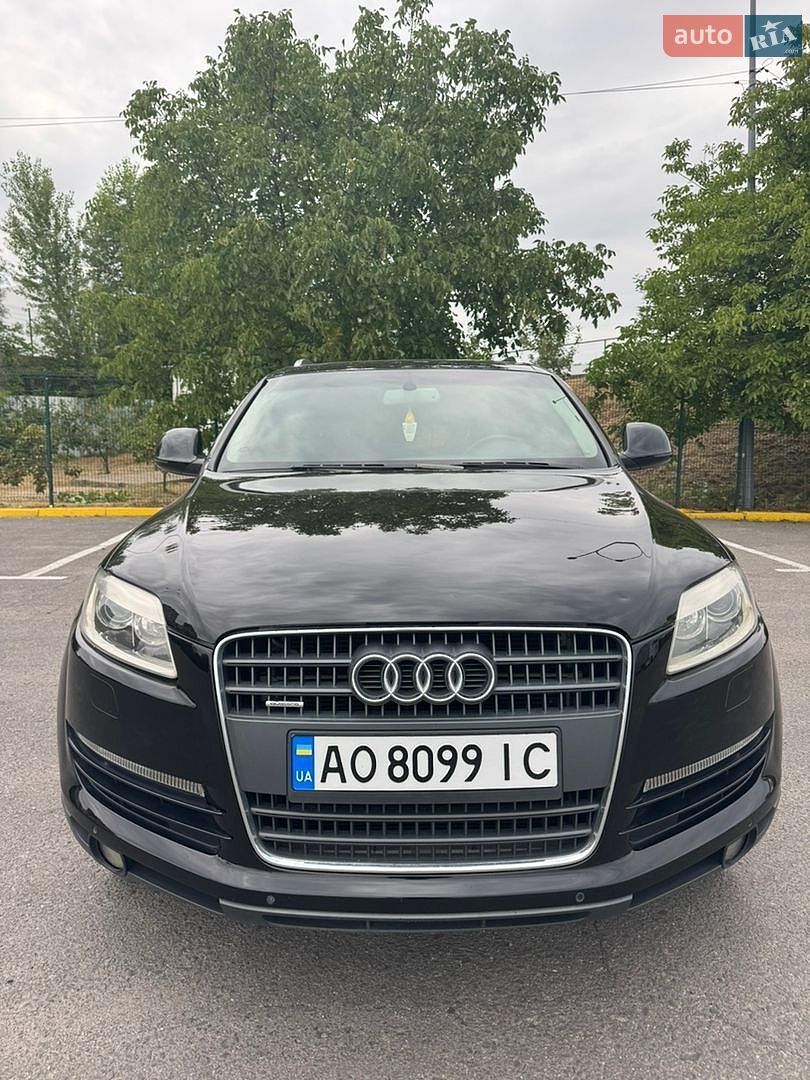 Audi Q7 2007 VIN WAUZZZ4L57D051080 фото оголошення 4 з 7