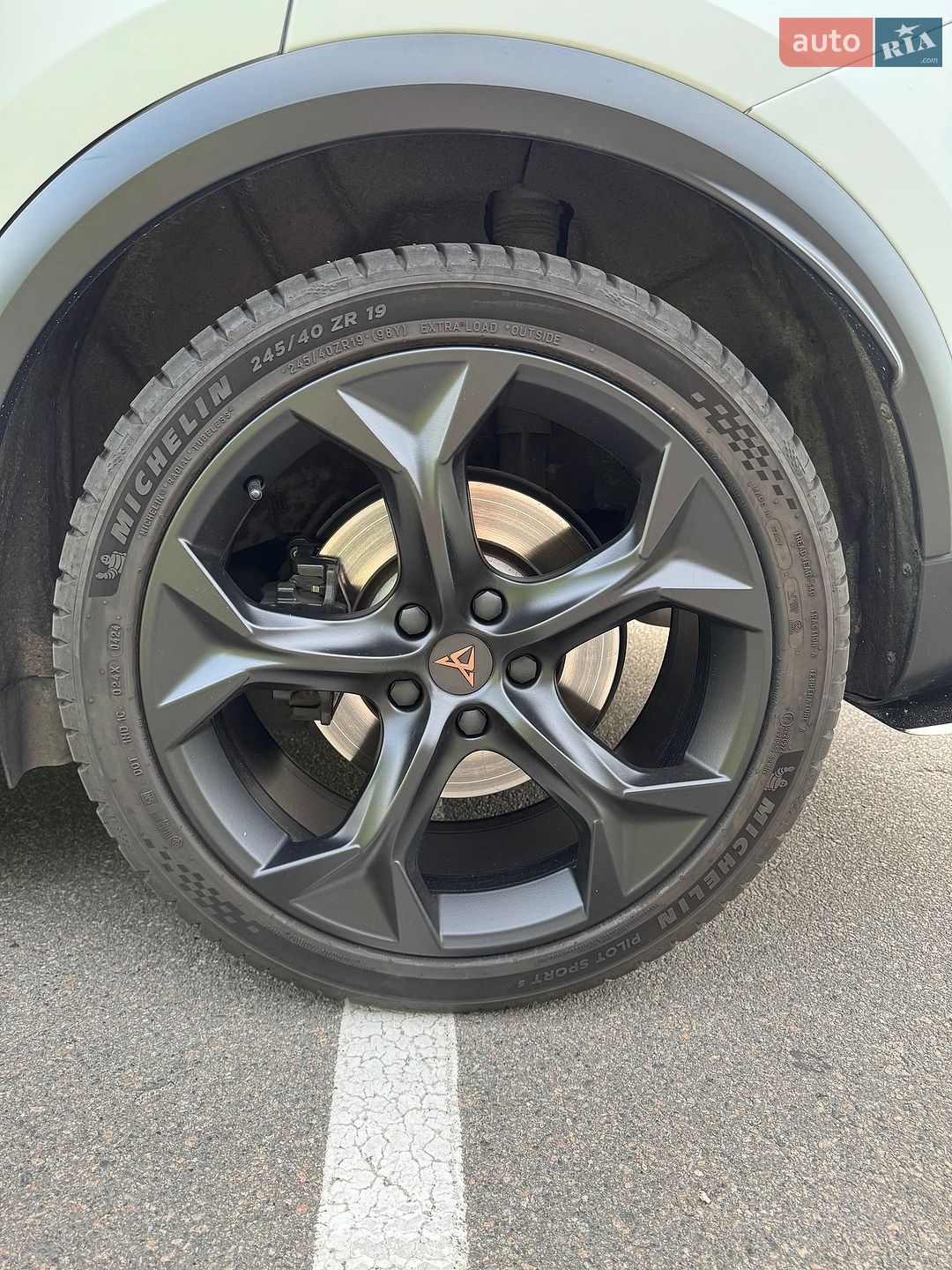 Cupra Formentor 2023 VIN VSSZZZKM4RR009101 фото оголошення 2 з 9