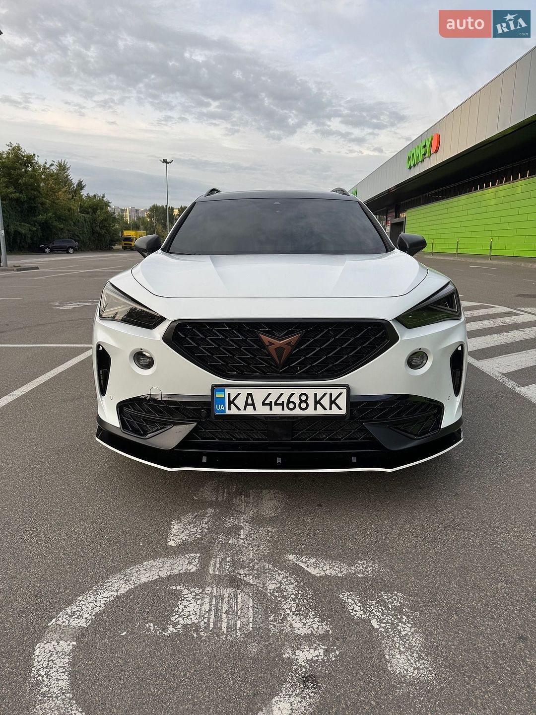 Cupra Formentor 2023 VIN VSSZZZKM4RR009101 фото оголошення 6 з 9