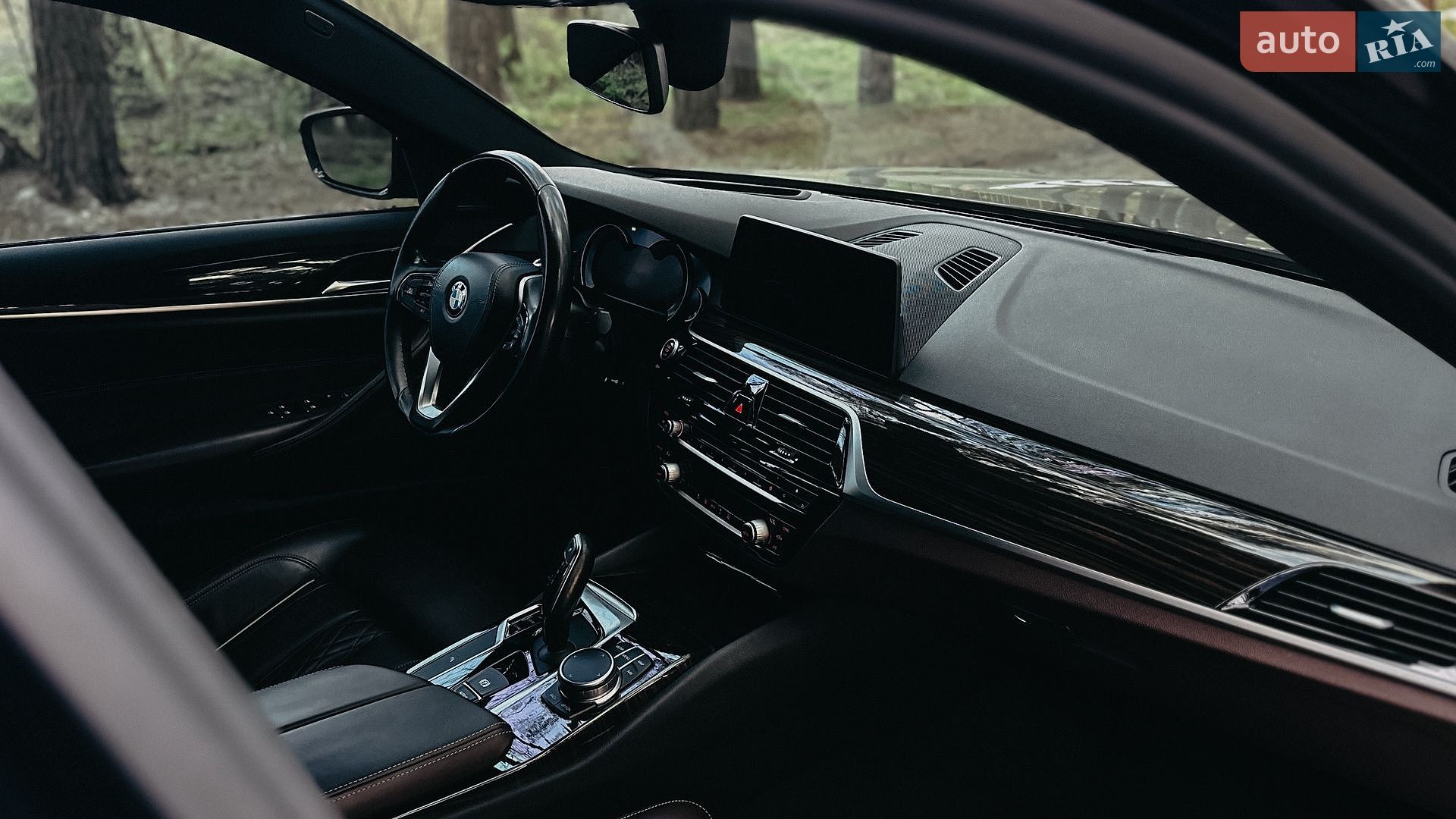 BMW 5 Series 2017 VIN WBAJE7C32HG889162 фото оголошення 14 з 21