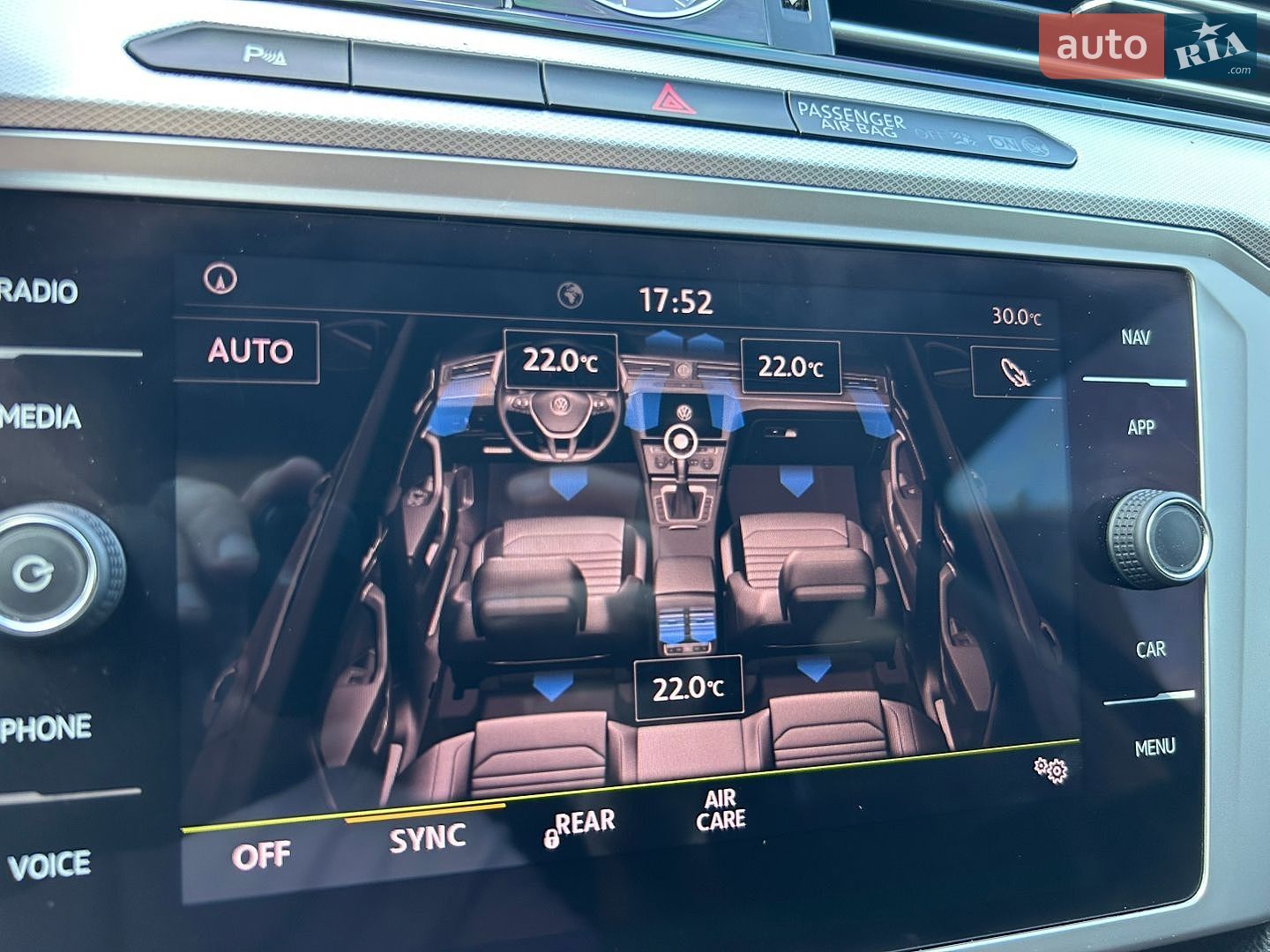 Volkswagen Passat 2017 VIN WVWZZZ3CZJP000826 фото оголошення 33 з 37