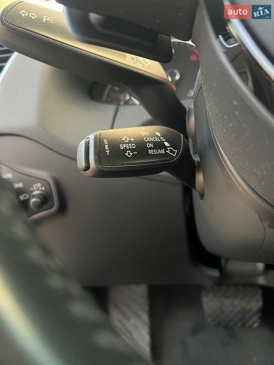 Audi Q5 2014 VIN WAUZZZ8R0FA061563 фото оголошення 9 з 14