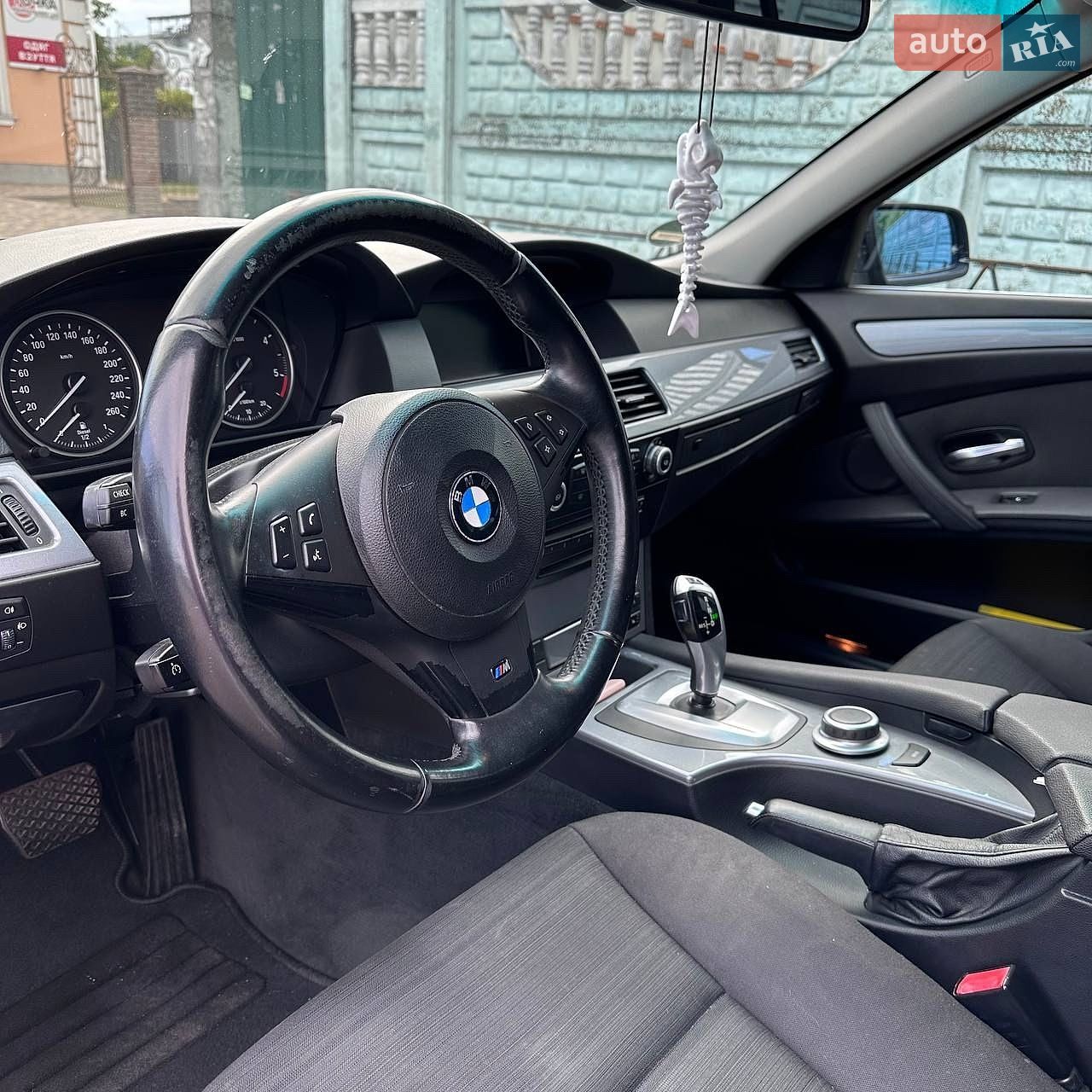 BMW 5 Series 2008 VIN WBAPX51000CU07897 фото оголошення 8 з 12