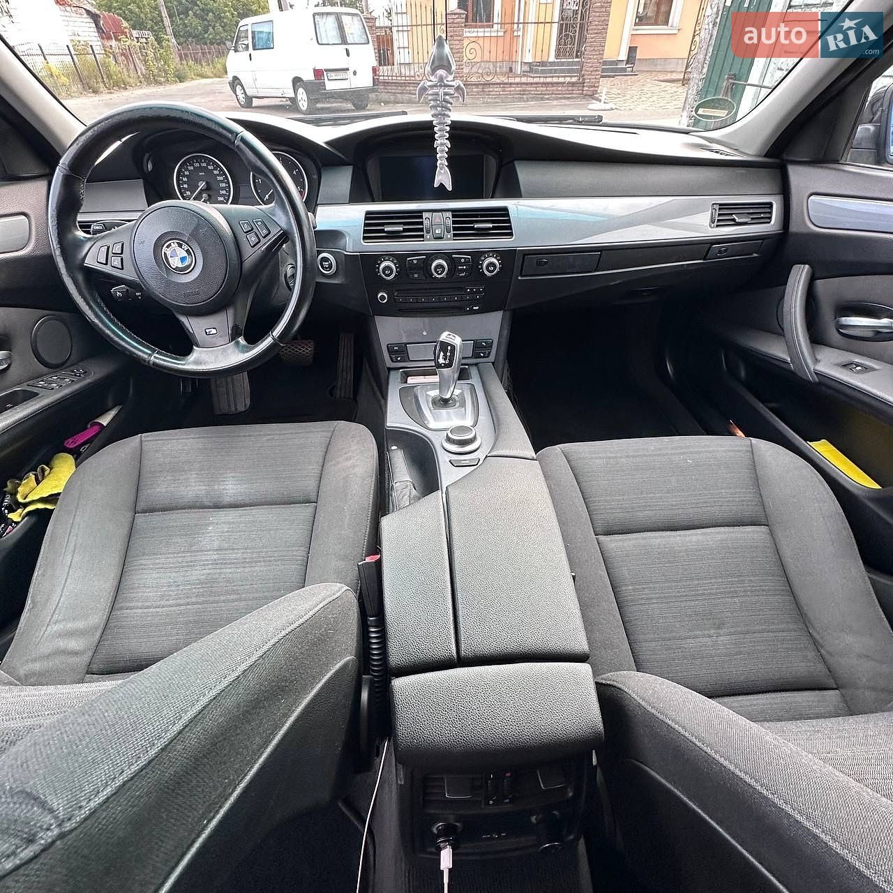 BMW 5 Series 2008 VIN WBAPX51000CU07897 фото оголошення 9 з 12