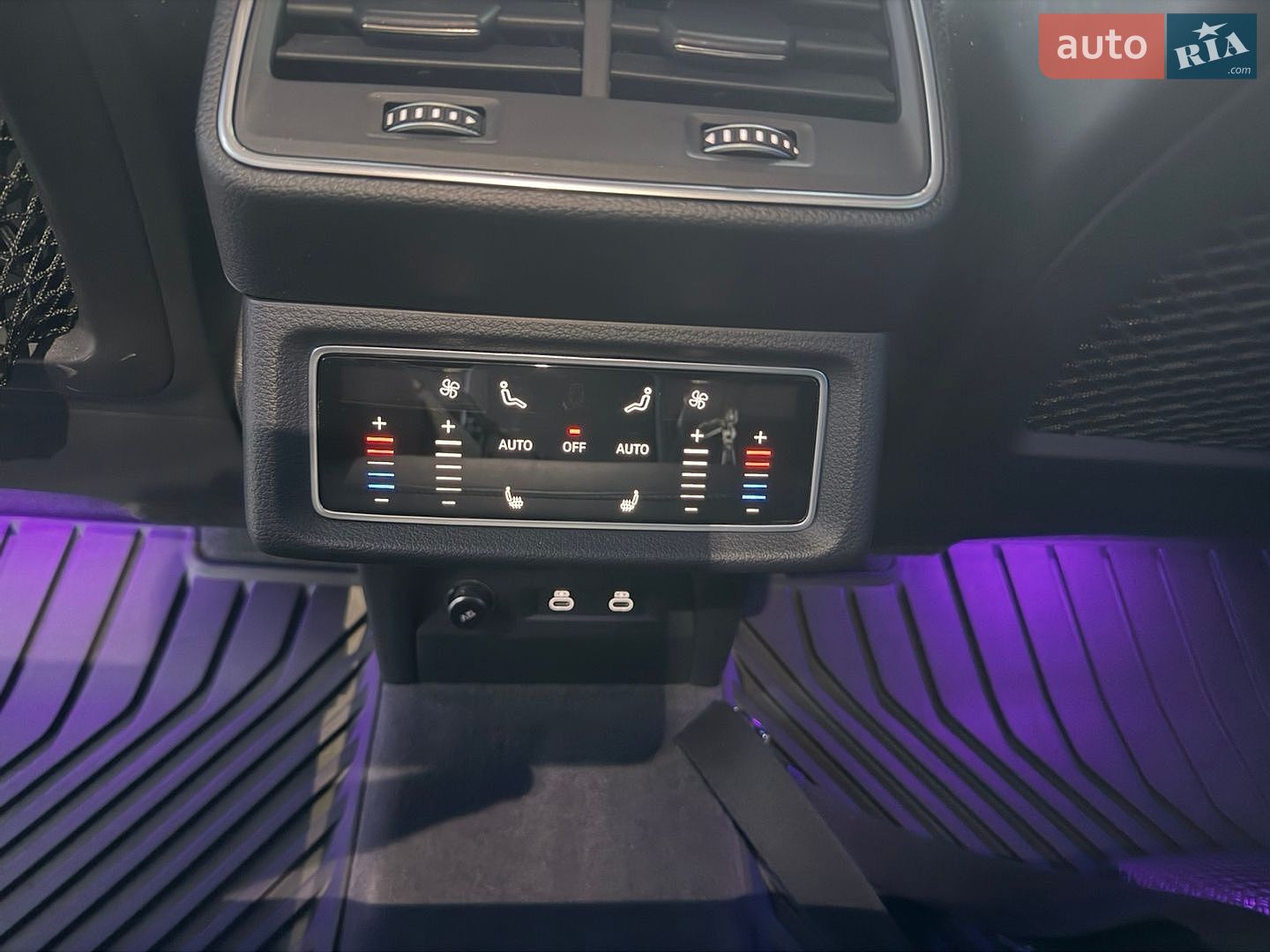 Audi Q8 e-tron 2023 VIN WA15AAGE4RB020628 фото оголошення 11 з 20