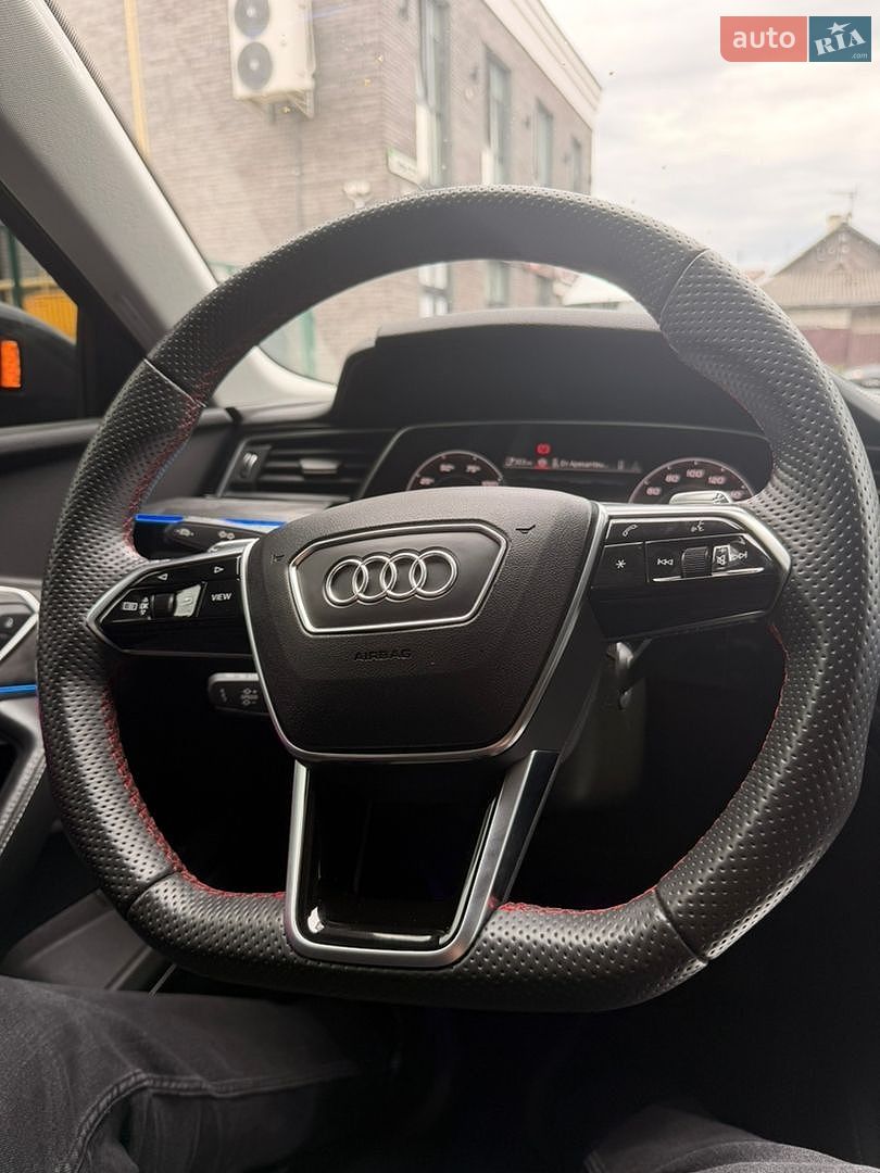 Audi Q8 e-tron 2023 VIN WA15AAGE4RB020628 фото оголошення 15 з 20