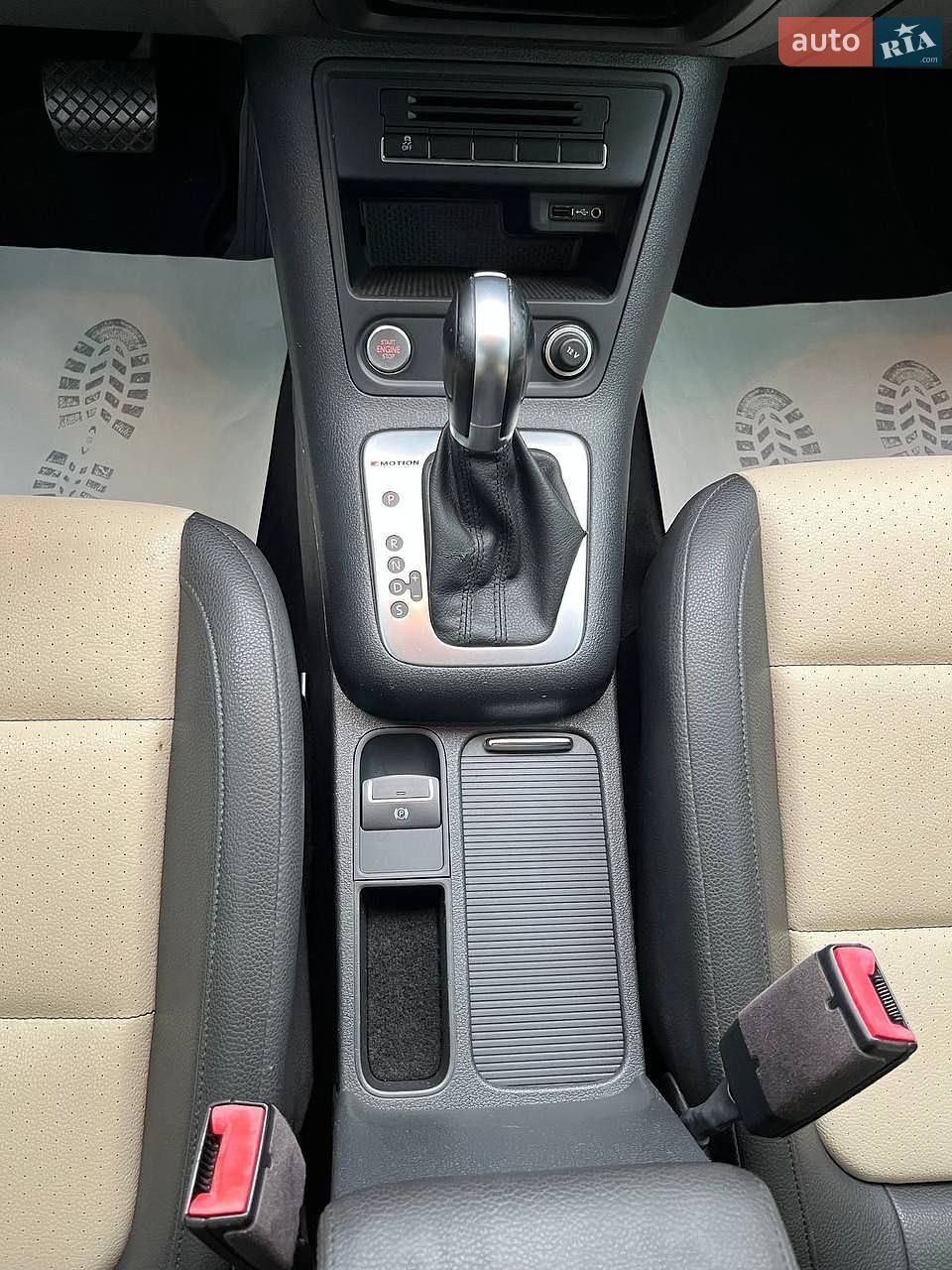 Volkswagen Tiguan 2017 VIN WVGBV7AX8HK013735 фото оголошення 28 з 30