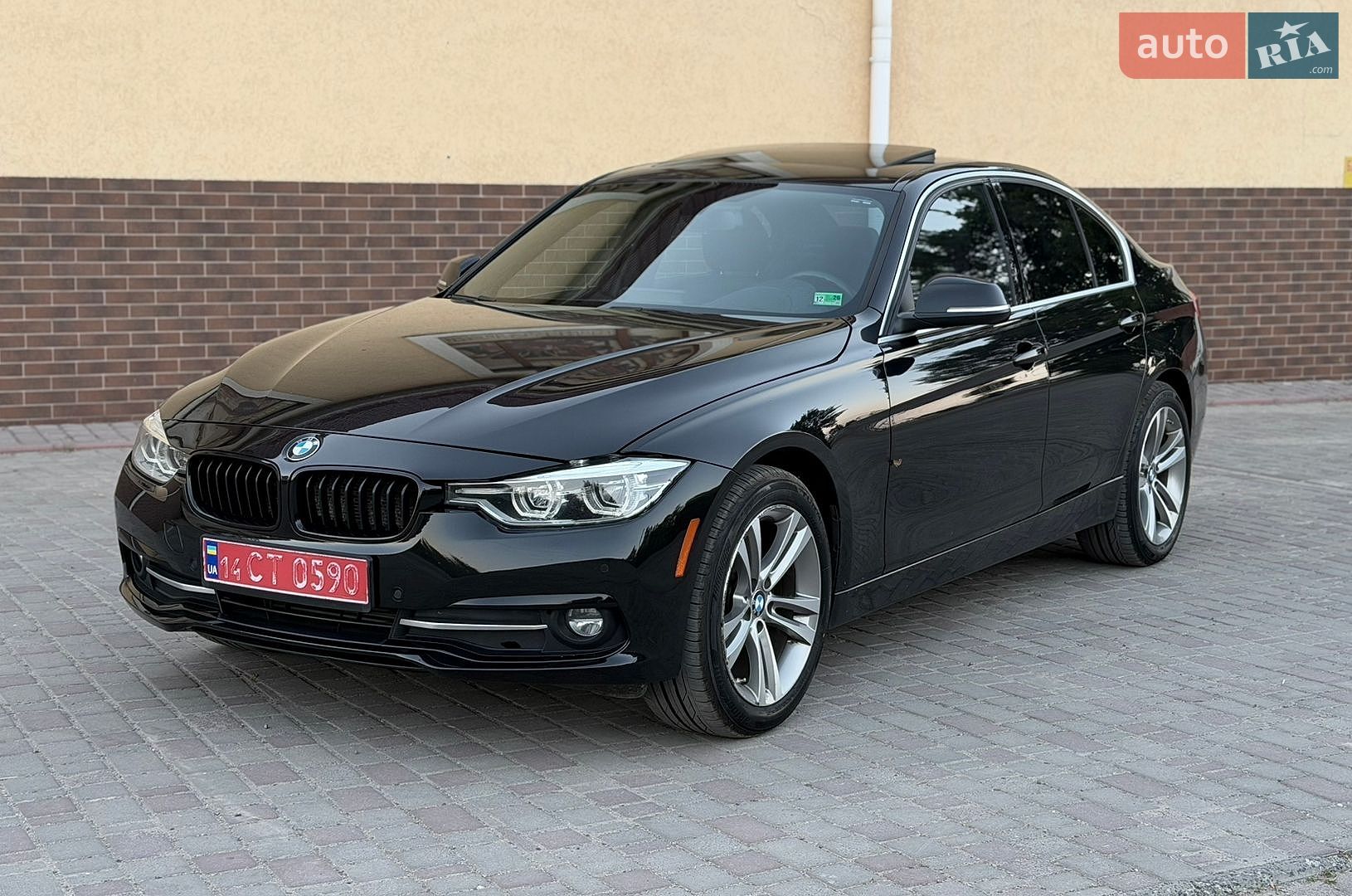 BMW 3 Series 2016 VIN WBA8F1C55HK439352 фото оголошення 4 з 22