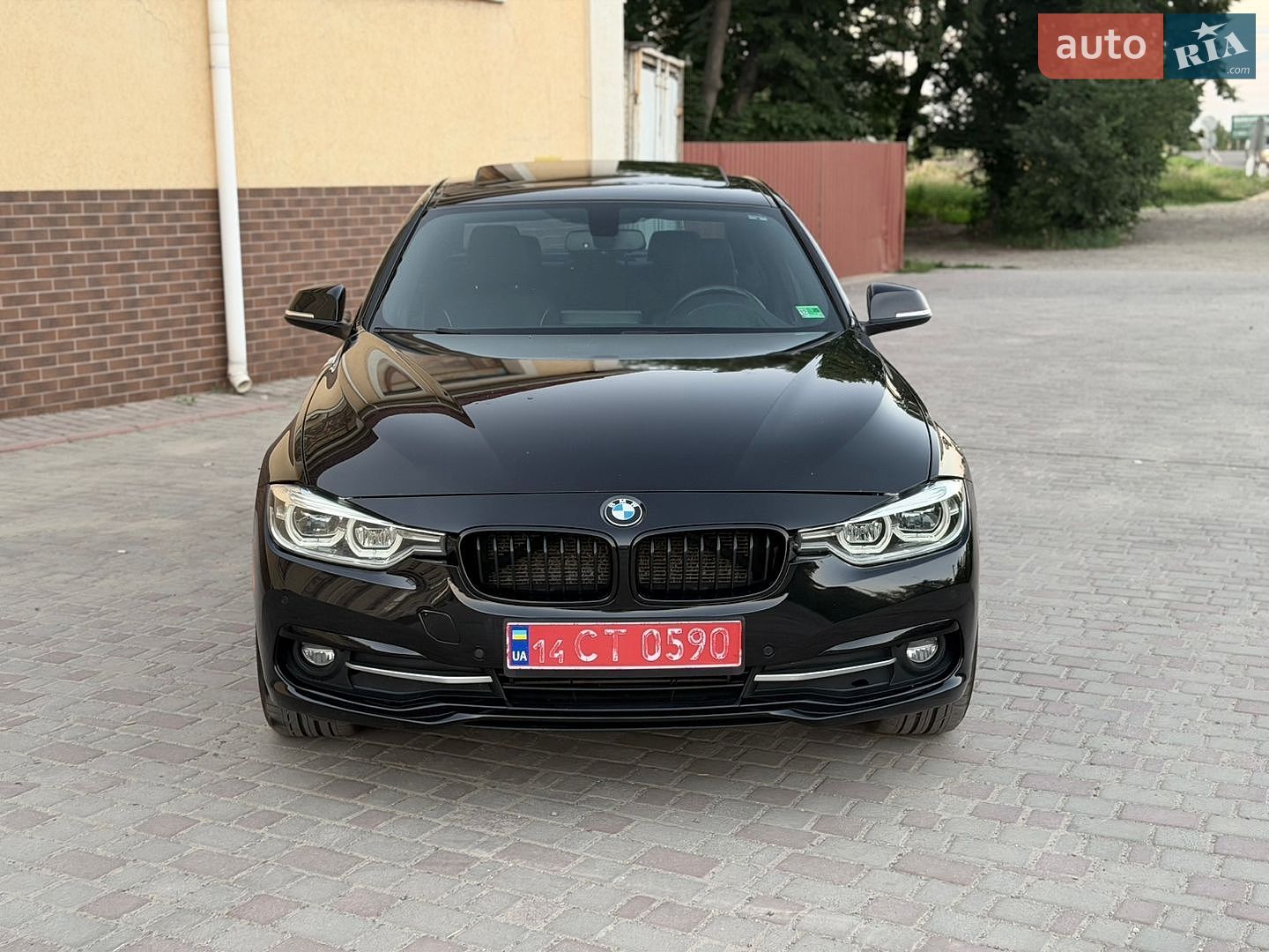 BMW 3 Series 2016 VIN WBA8F1C55HK439352 фото оголошення 2 з 22