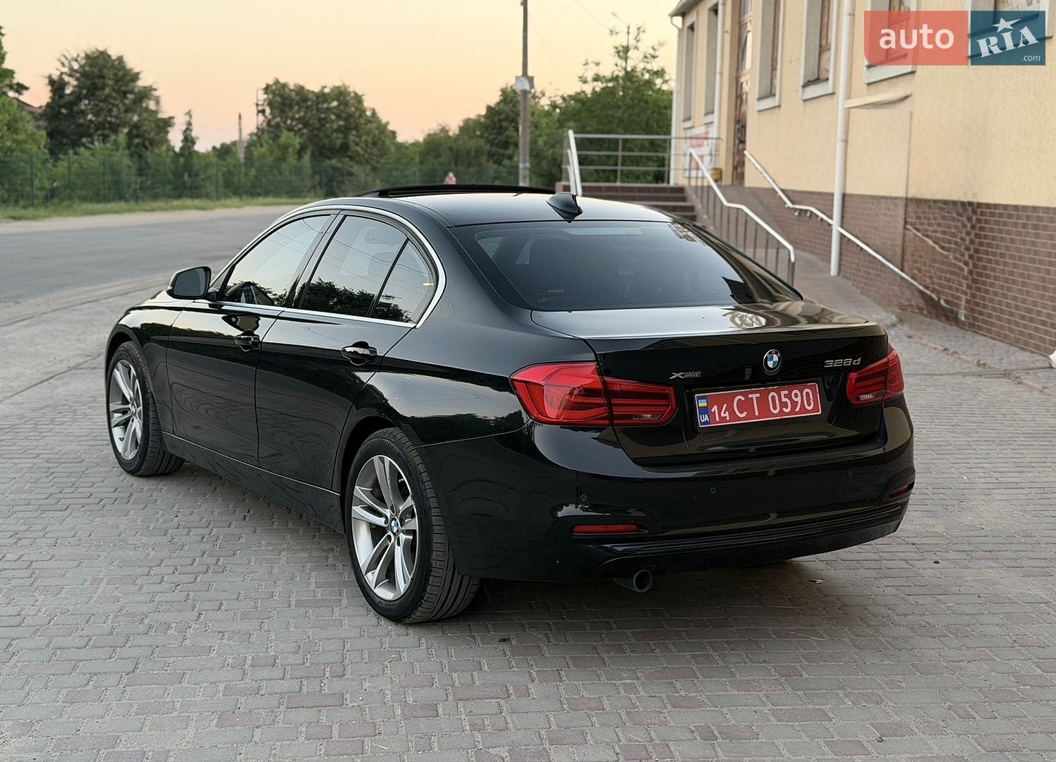 BMW 3 Series 2016 VIN WBA8F1C55HK439352 фото оголошення 6 з 22