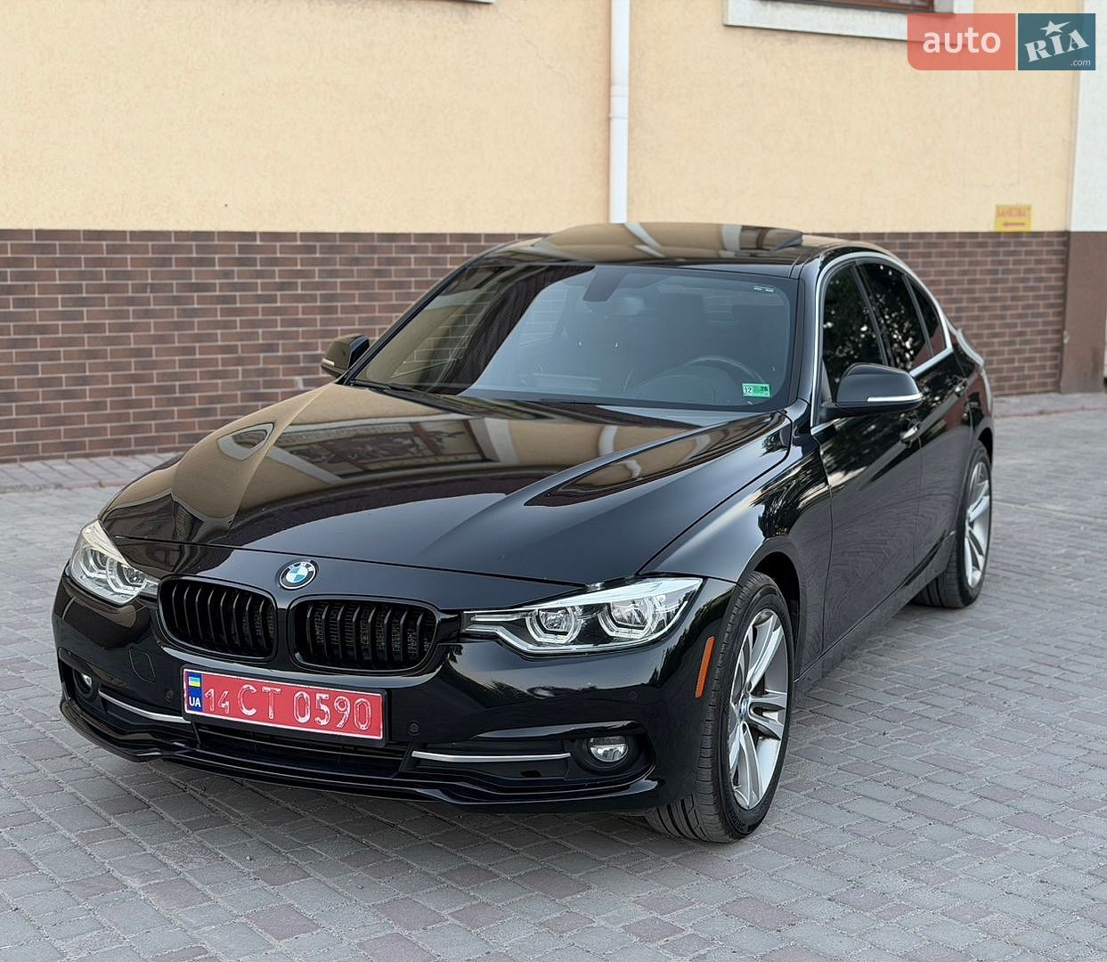 BMW 3 Series 2016 VIN WBA8F1C55HK439352 фото оголошення 3 з 22