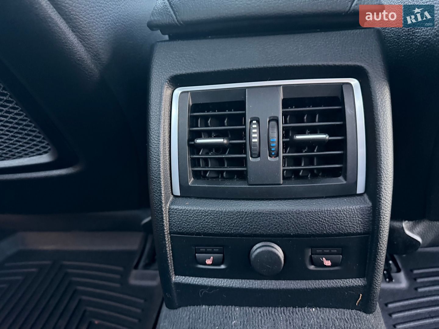 BMW 3 Series 2016 VIN WBA8F1C55HK439352 фото оголошення 14 з 22